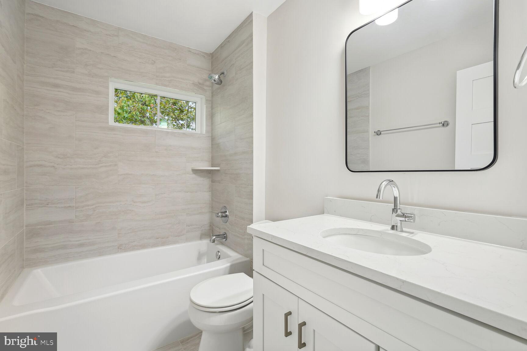 HILLANDALE - Residential