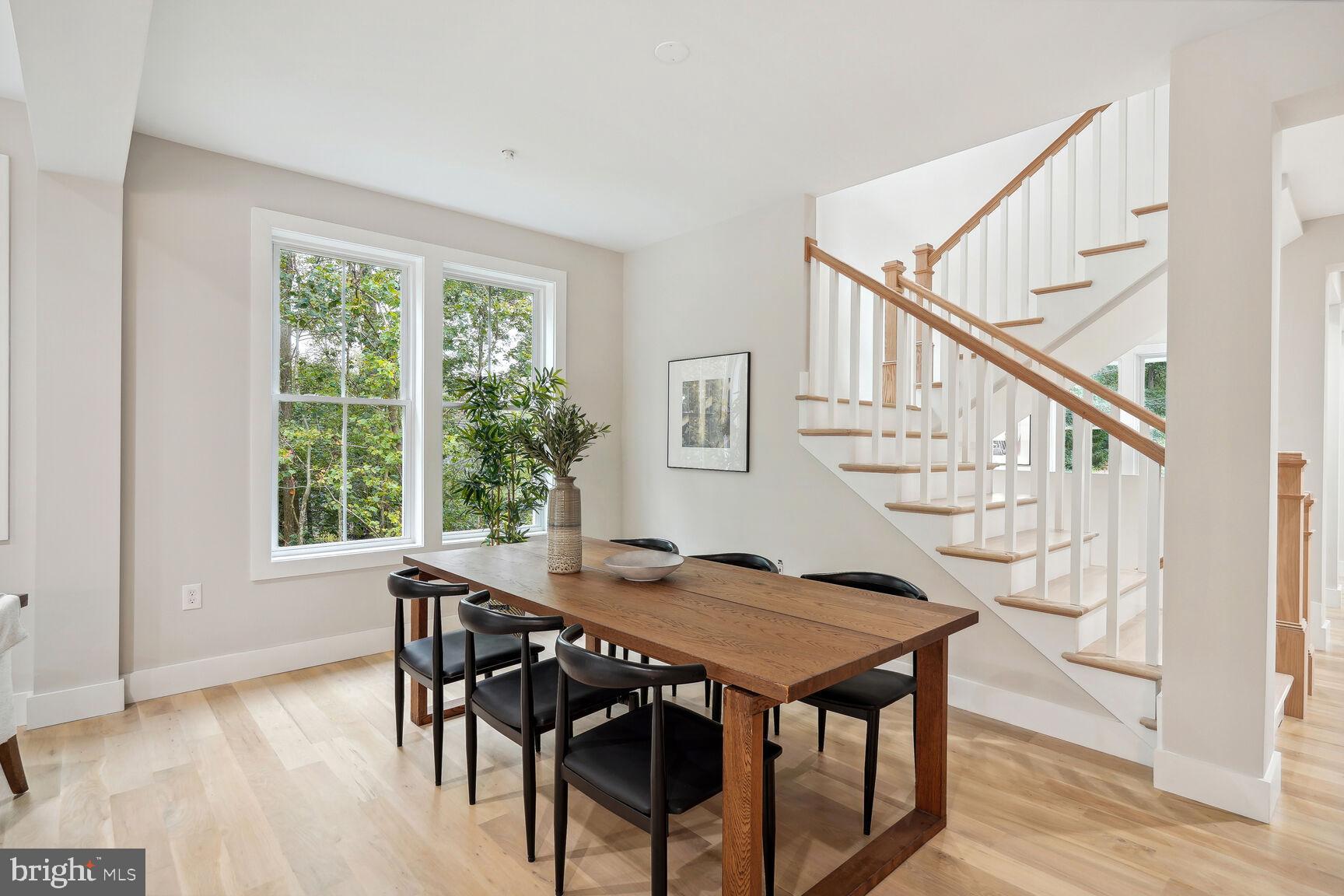 HILLANDALE - Residential