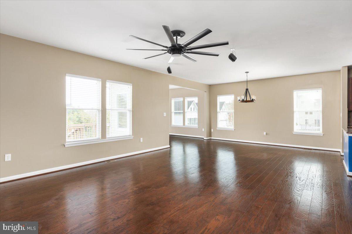 SOUTHERN HILLS - Residential