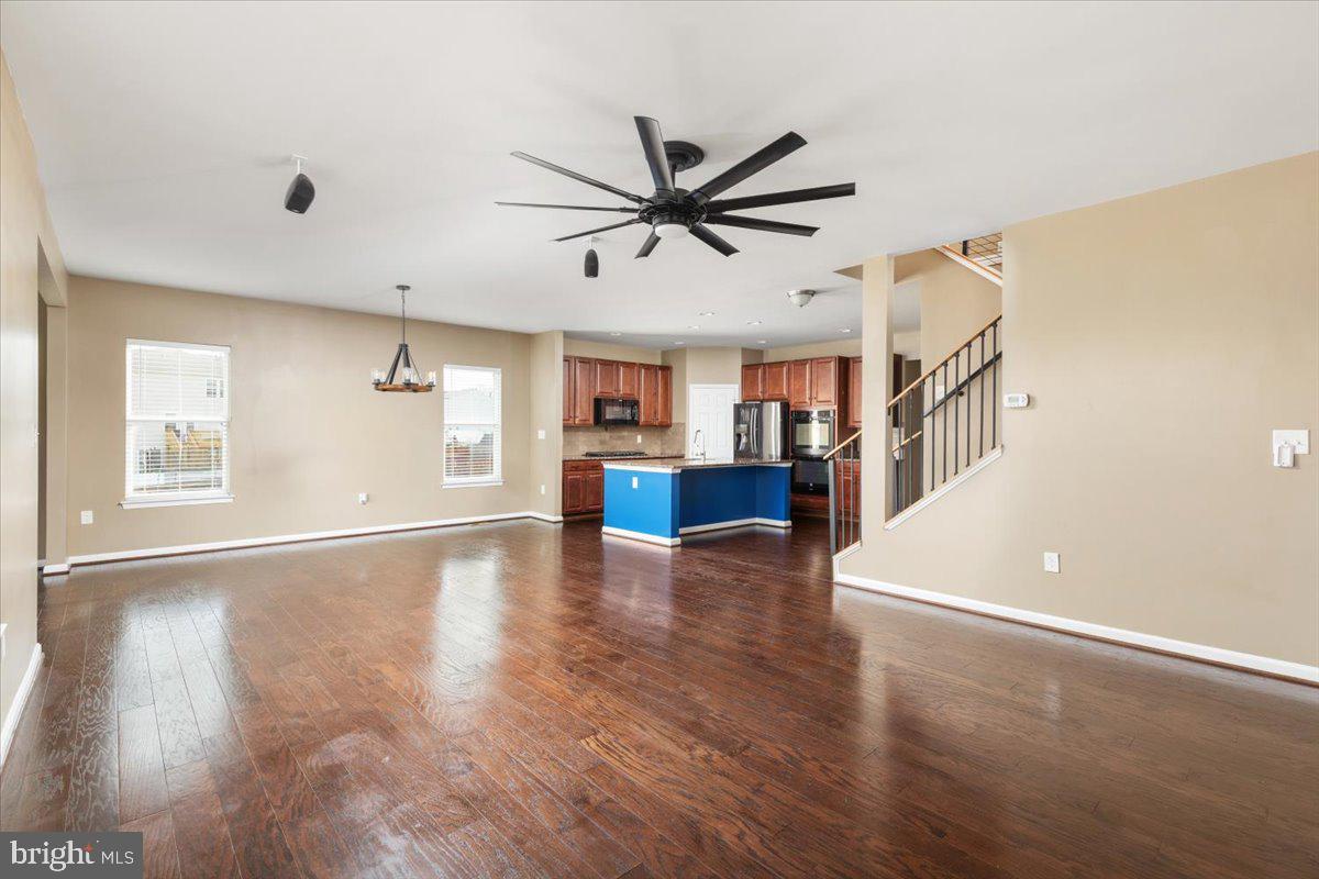 SOUTHERN HILLS - Residential