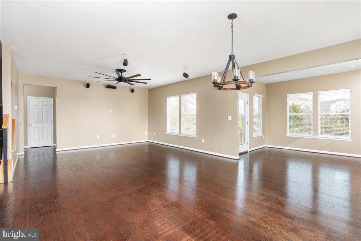 SOUTHERN HILLS - Residential