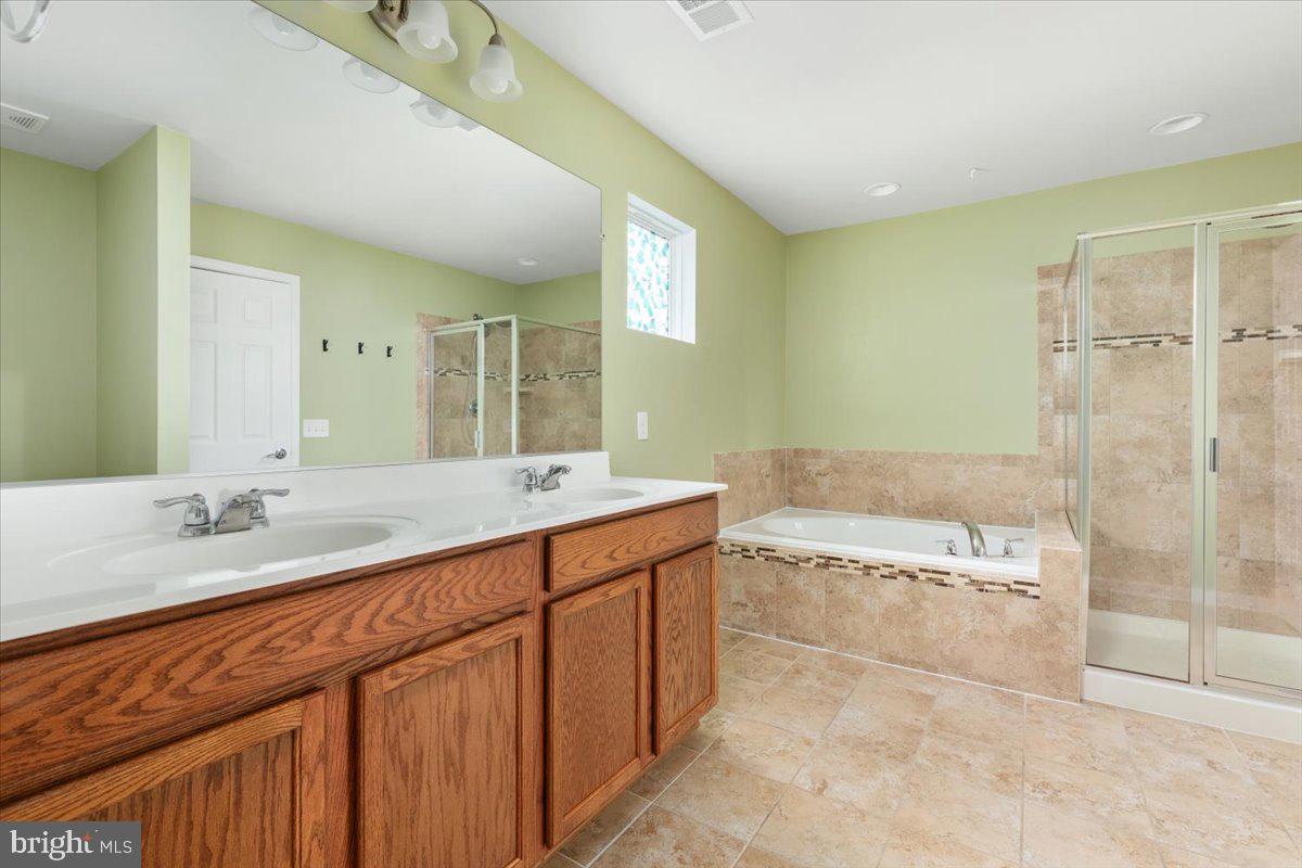 SOUTHERN HILLS - Residential