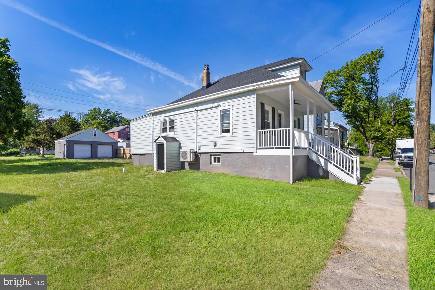 152 LAWN PARK AVENUE