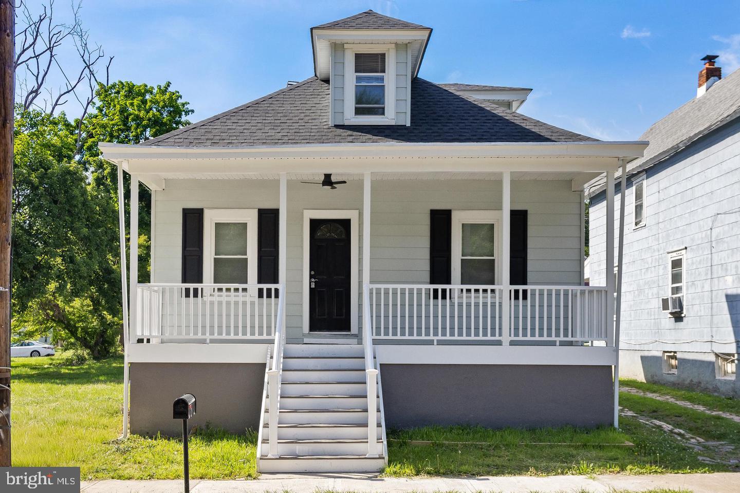 152 LAWN PARK AVENUE