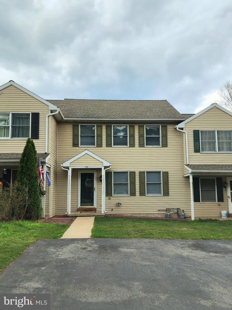 Photo of 35 PARK VIEW DR, REINHOLDS, PA 17569 (MLS # PALA2033160)