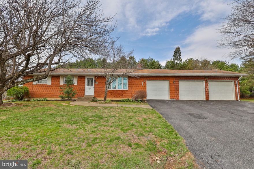 Sprawling Brick Ranch with 3 Car Garage! Nazareth Schools! Location, Location, Location! Minutes from routes 22, 33 and 78! Open concept family room with neutral decor, picture window and wall to wall carpet! Spacious dining room adjacent to the kitchen is perfectly situated for large gatherings! Modern kitchen is equipped with oak cabinetry, ample storage and prep/counter space! Additional square footage is within the 3 seasons sunroom with a wall of windows to enjoy nature all year round! Master bedroom provides an abundance of closet space! Two additional nice sized bedrooms and another full hall bath with soaking tub! Exceptionally large basement with laundry area and storage space! Enjoy the third bay of the garage for a hobbyist space! Private yard sure to please anyone! Make this home your own! One owner is a PA Licensed Real Estate Agent.