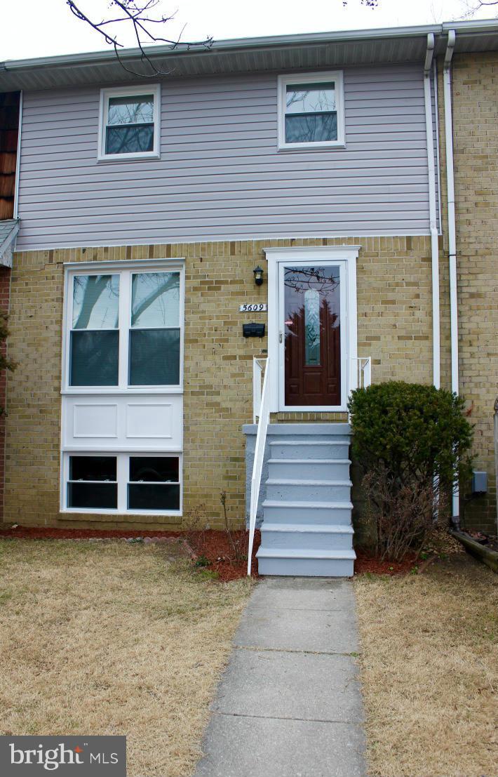 HUNTSMOOR VILLAGE NORTH - Residential