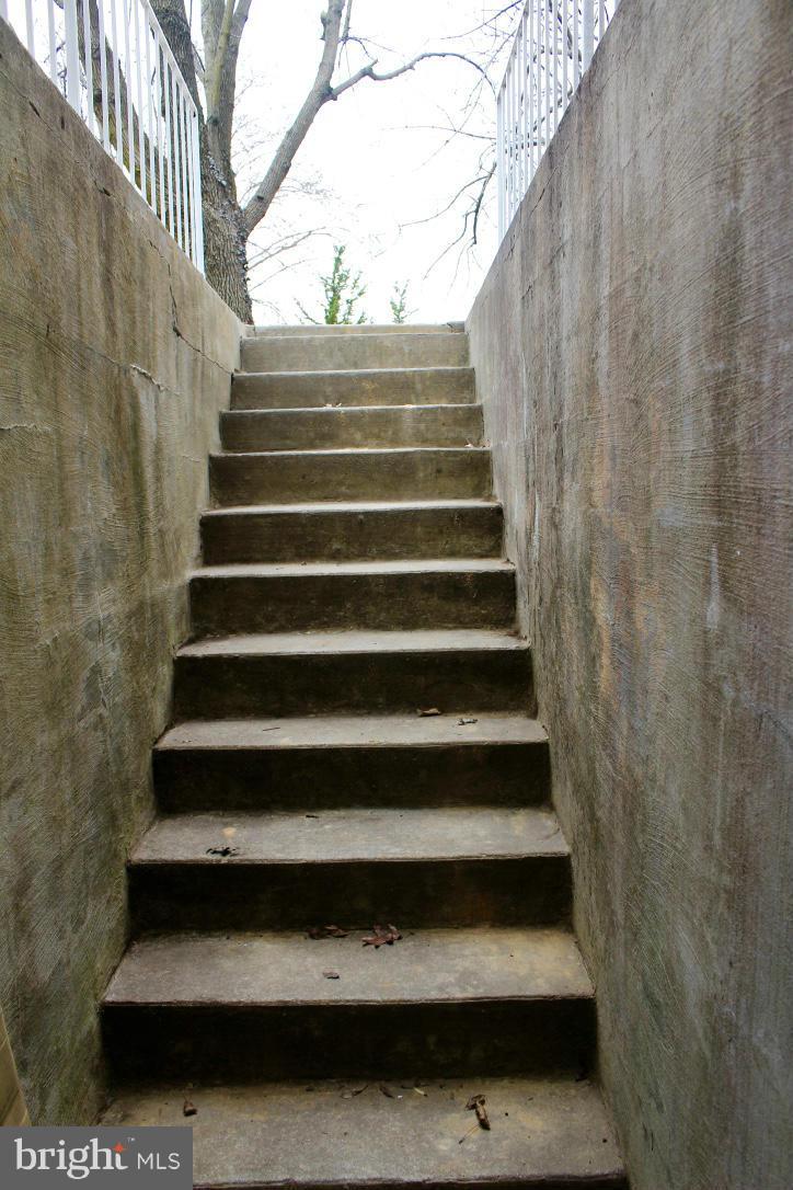 HUNTSMOOR VILLAGE NORTH - Residential