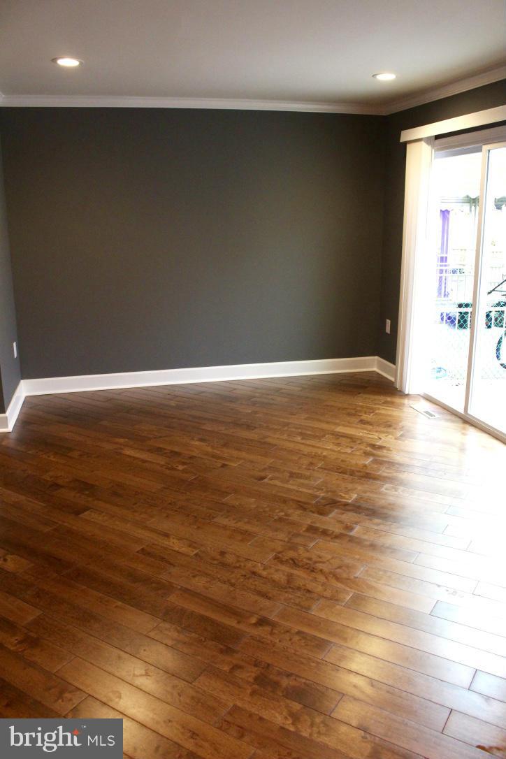 HUNTSMOOR VILLAGE NORTH - Residential