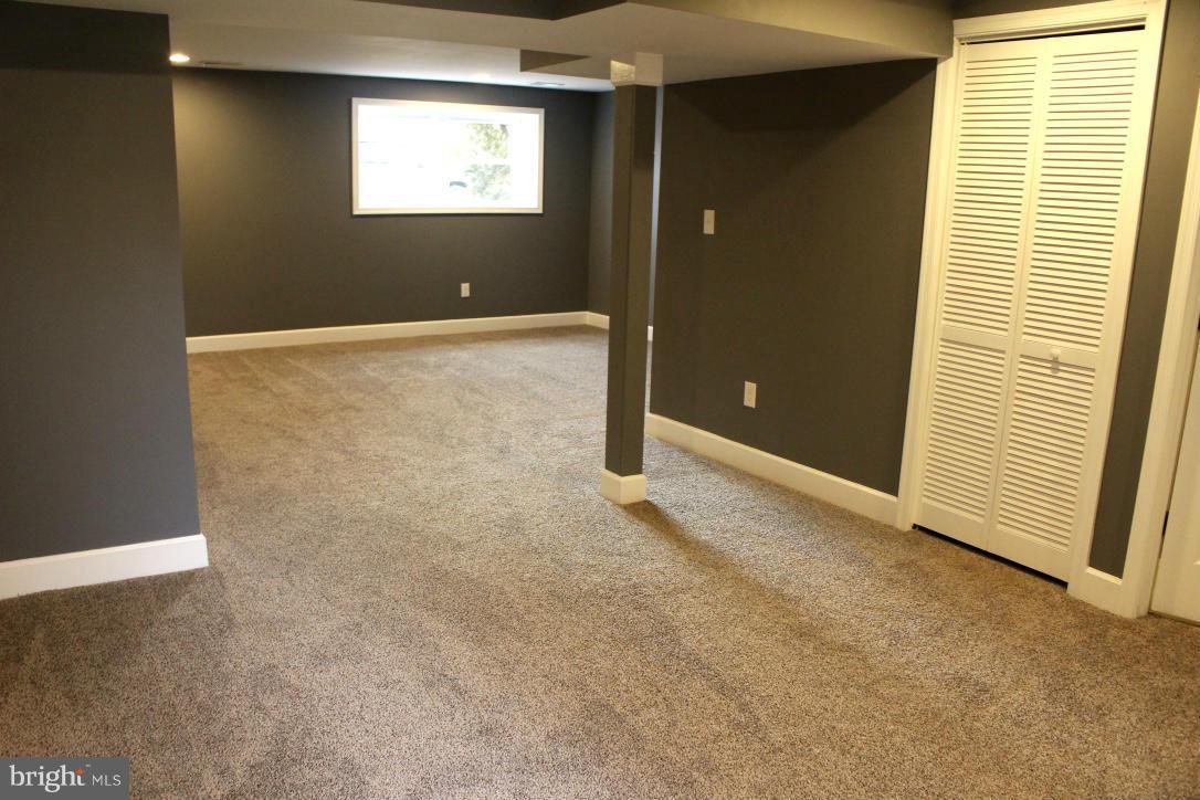 HUNTSMOOR VILLAGE NORTH - Residential