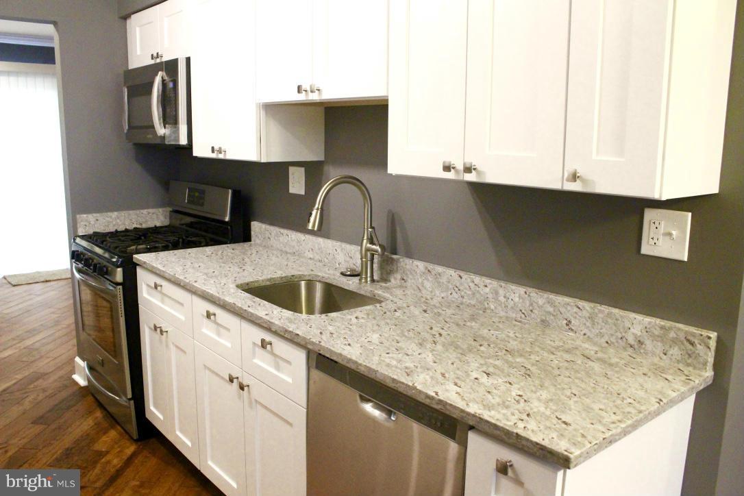 HUNTSMOOR VILLAGE NORTH - Residential