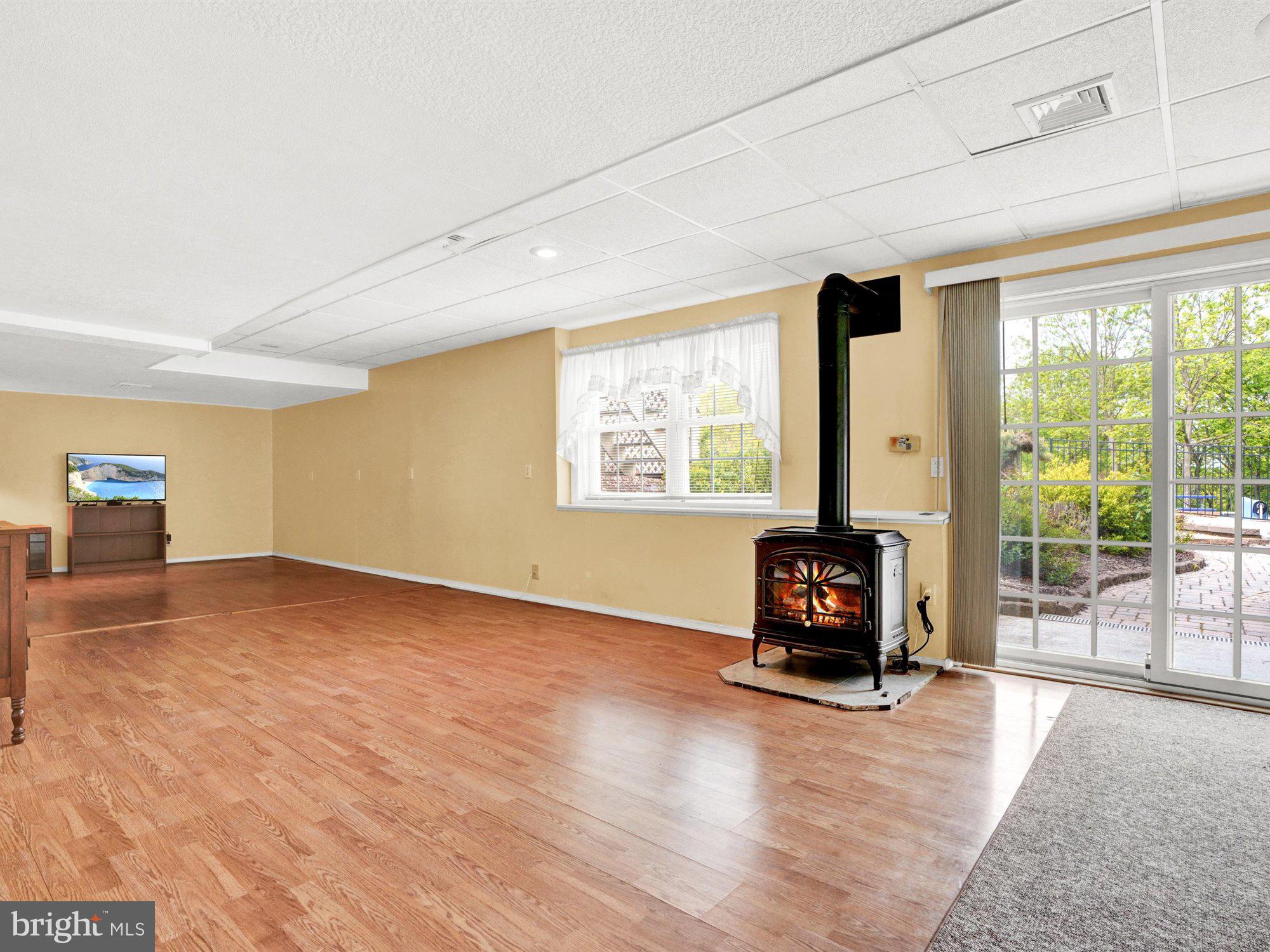 WERTZ RUN HEIGHTS - Residential