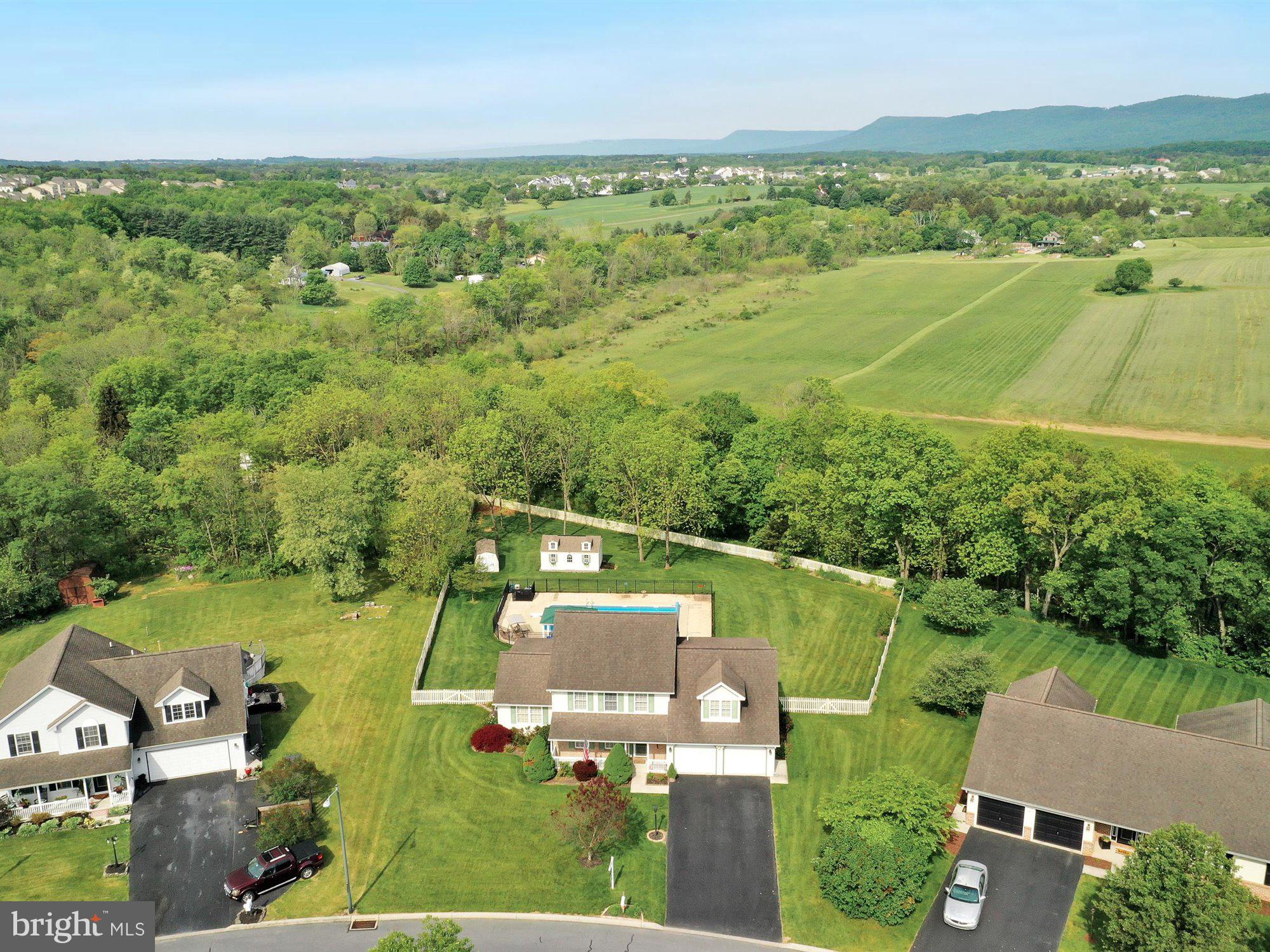 WERTZ RUN HEIGHTS - Residential