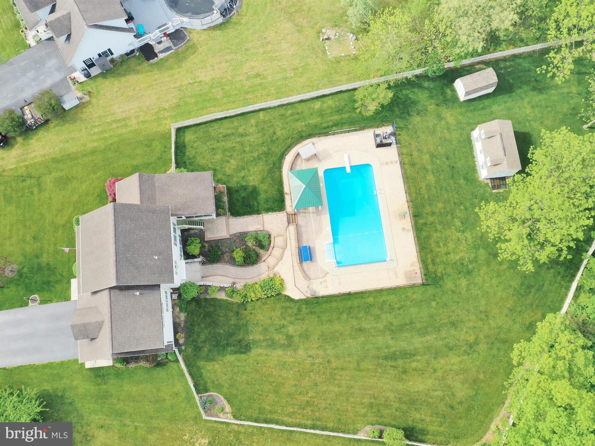 WERTZ RUN HEIGHTS - Residential