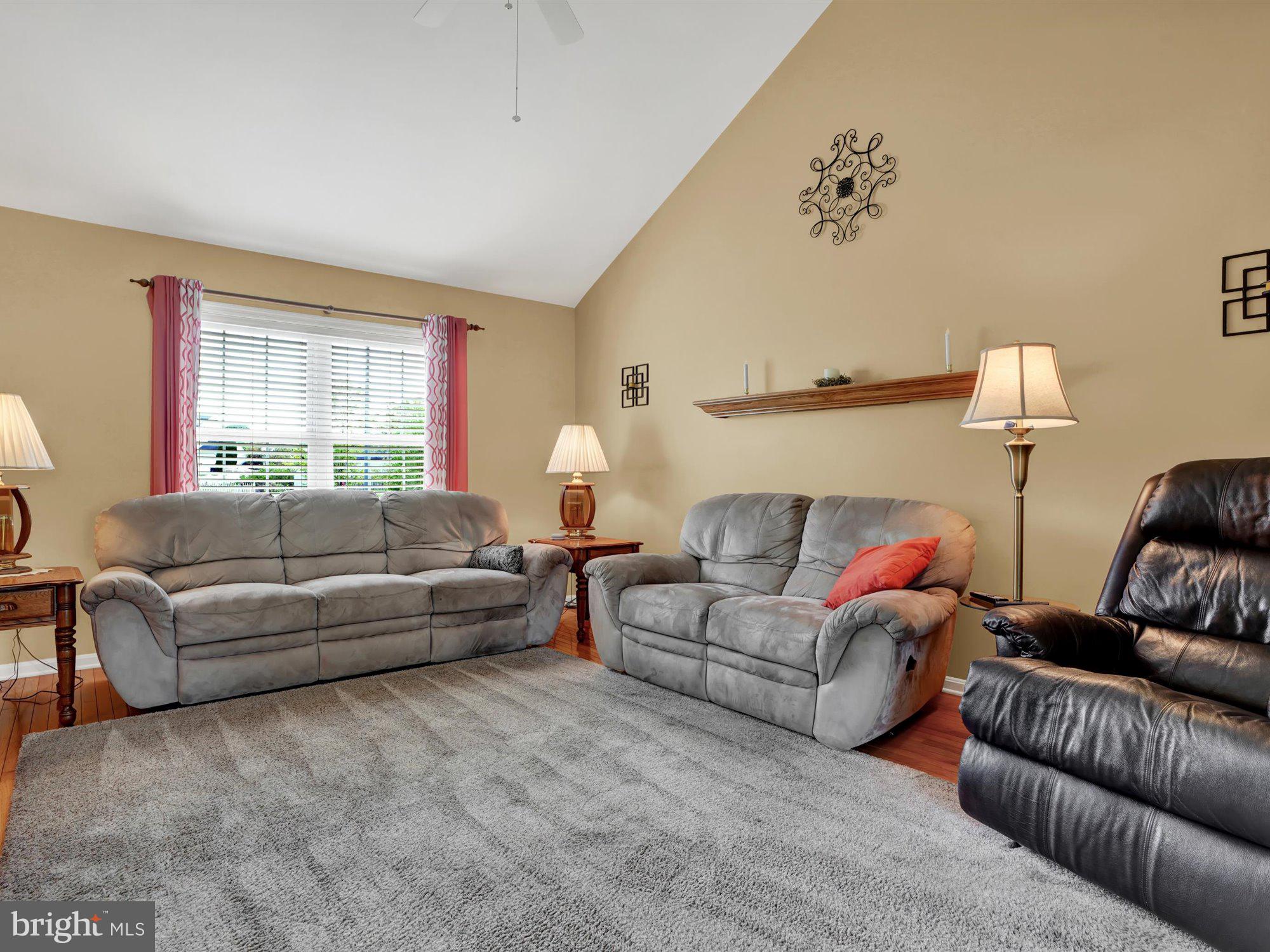 WERTZ RUN HEIGHTS - Residential