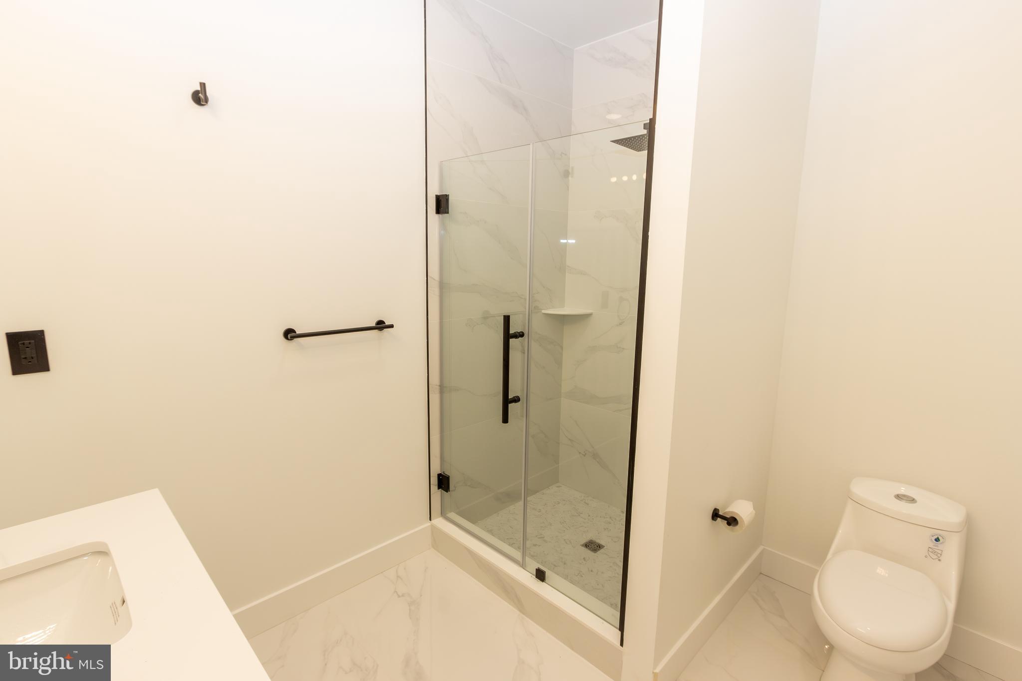 NORRIS SQUARE - Residential Income