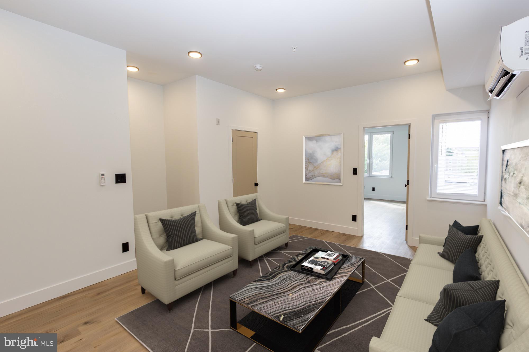 NORRIS SQUARE - Residential Income