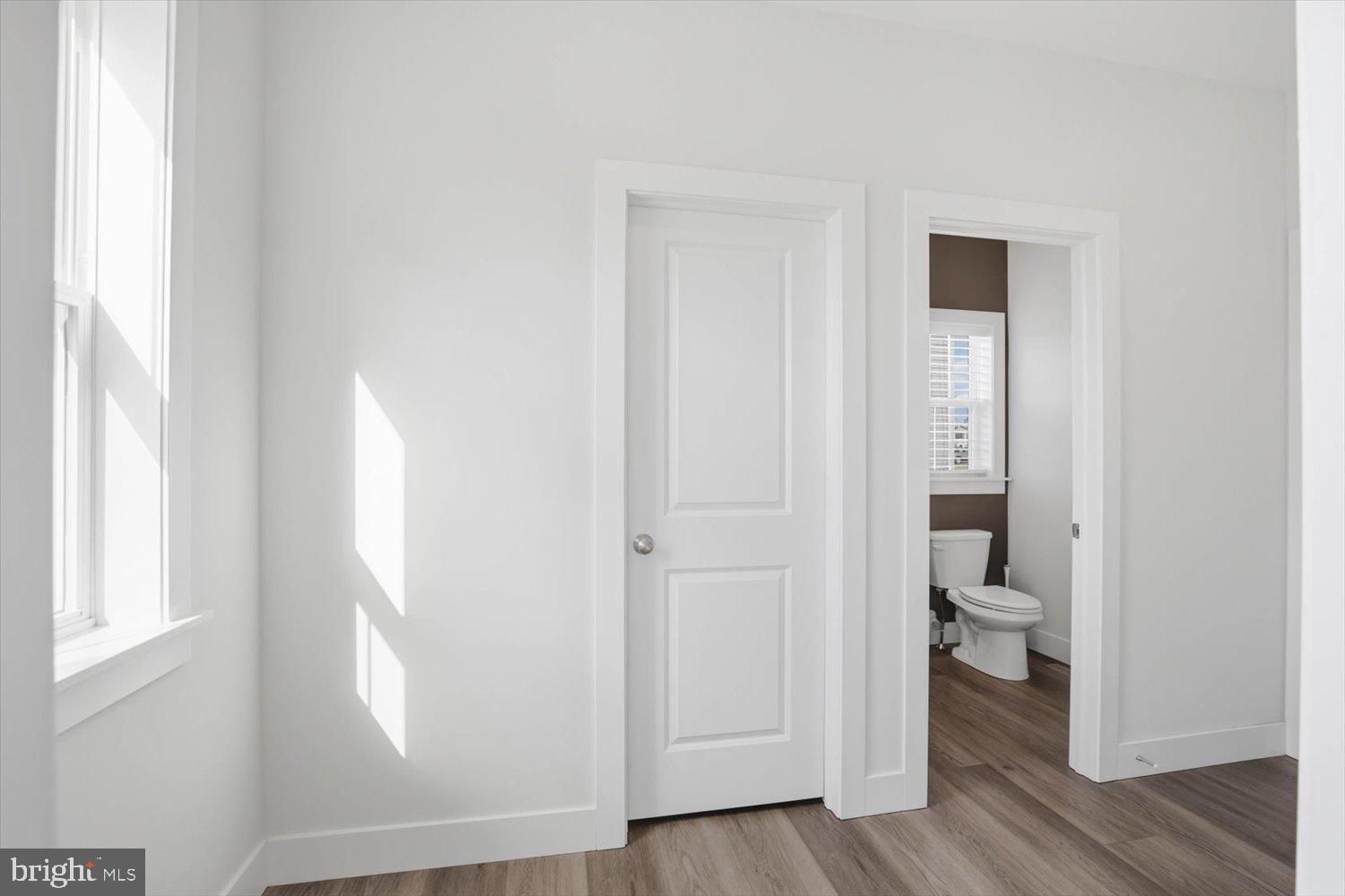 SUMMER LAYNE - Residential