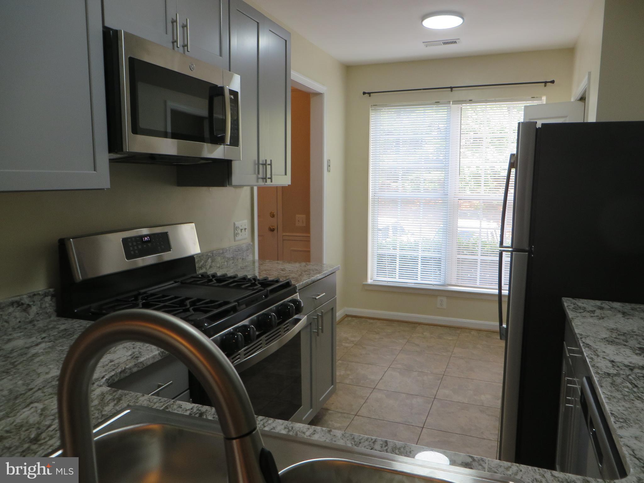 DOMINION STATION - Residential Lease