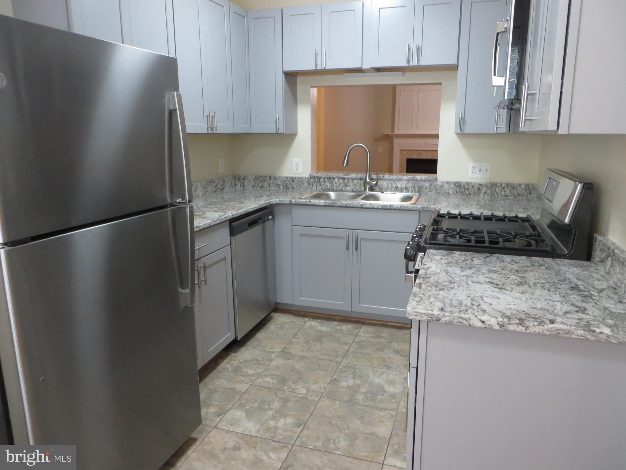 DOMINION STATION - Residential Lease