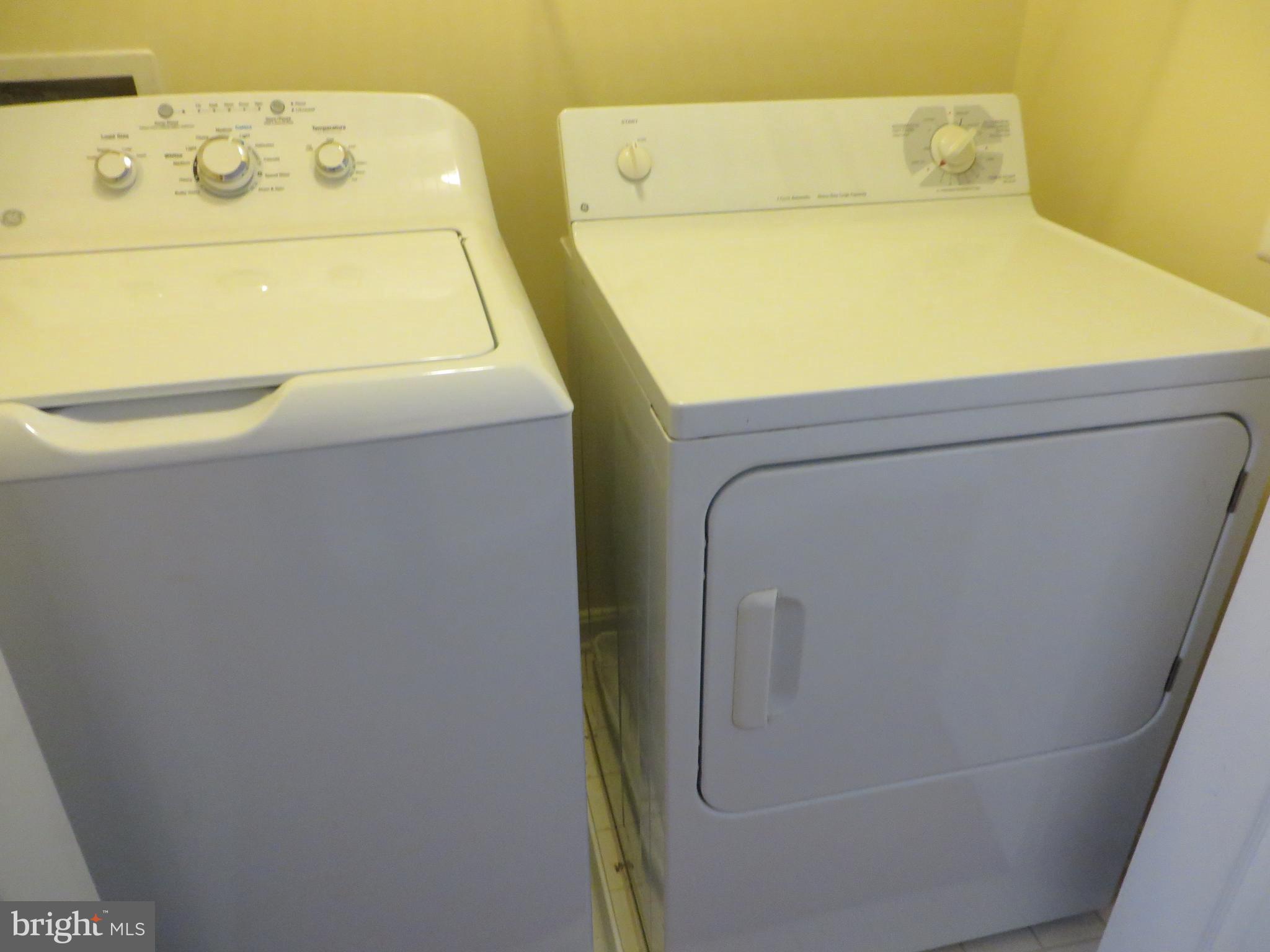 DOMINION STATION - Residential Lease