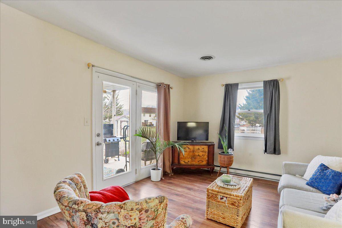 SHERWOOD MANOR - Residential