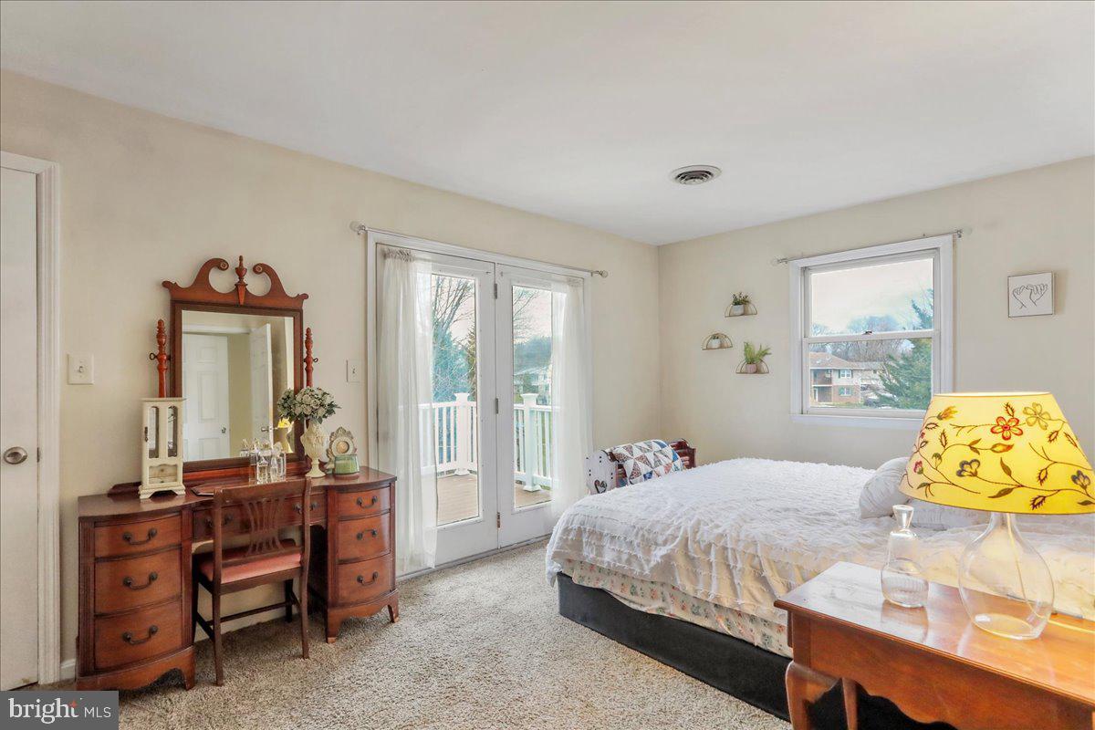 SHERWOOD MANOR - Residential