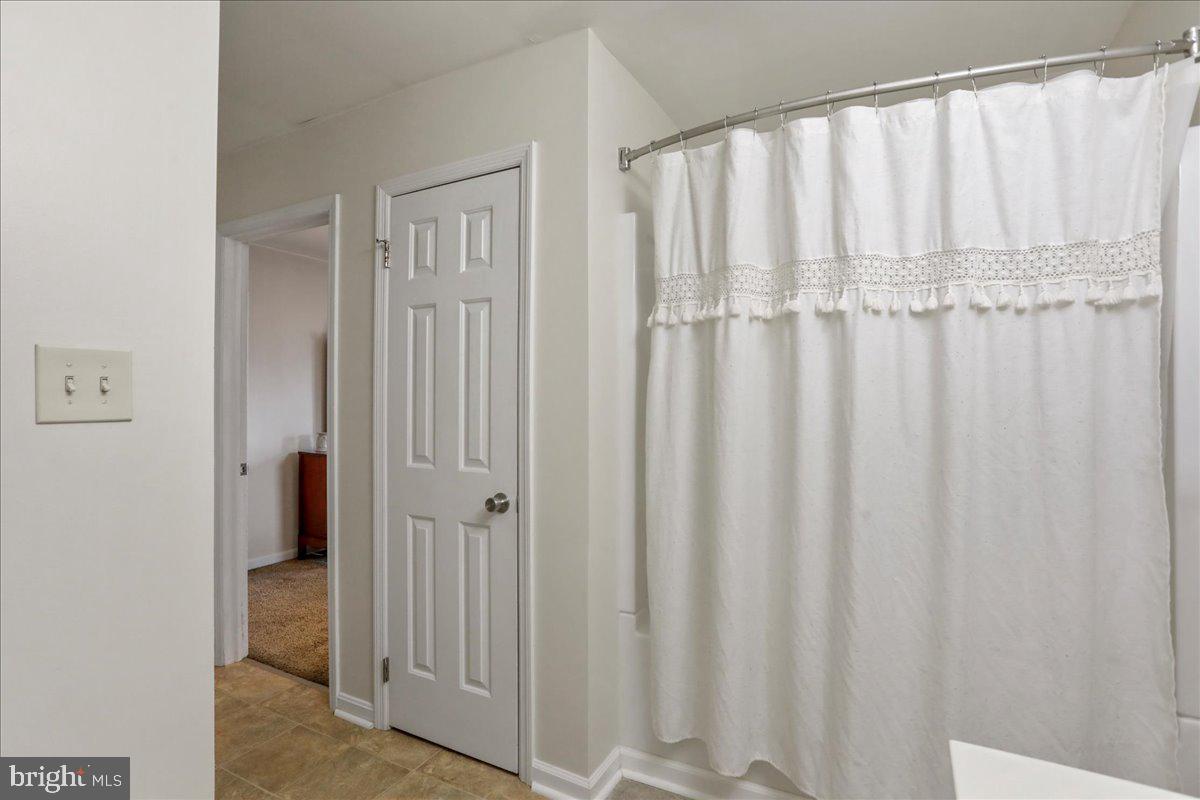 SHERWOOD MANOR - Residential