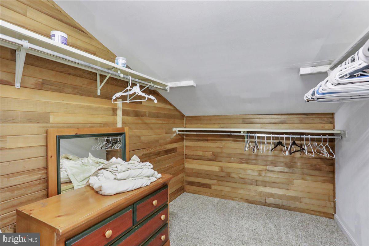 SHERWOOD MANOR - Residential