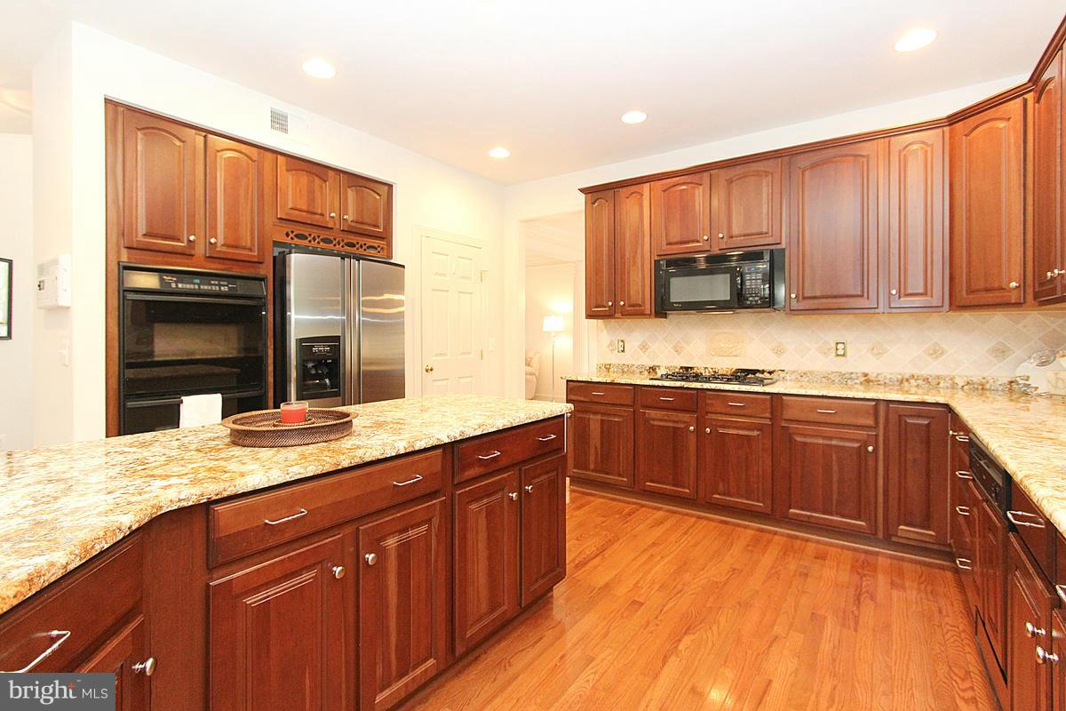 POWELLS LANDING - Residential