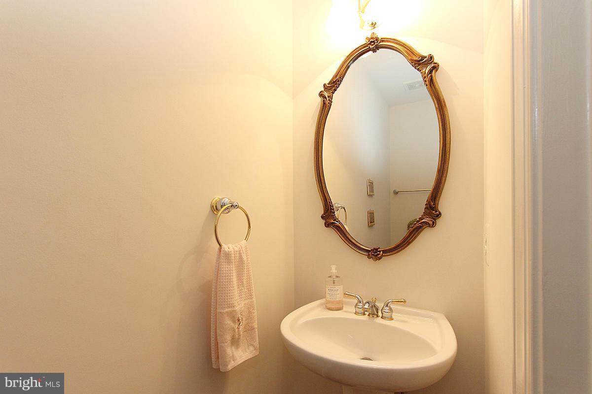 POWELLS LANDING - Residential