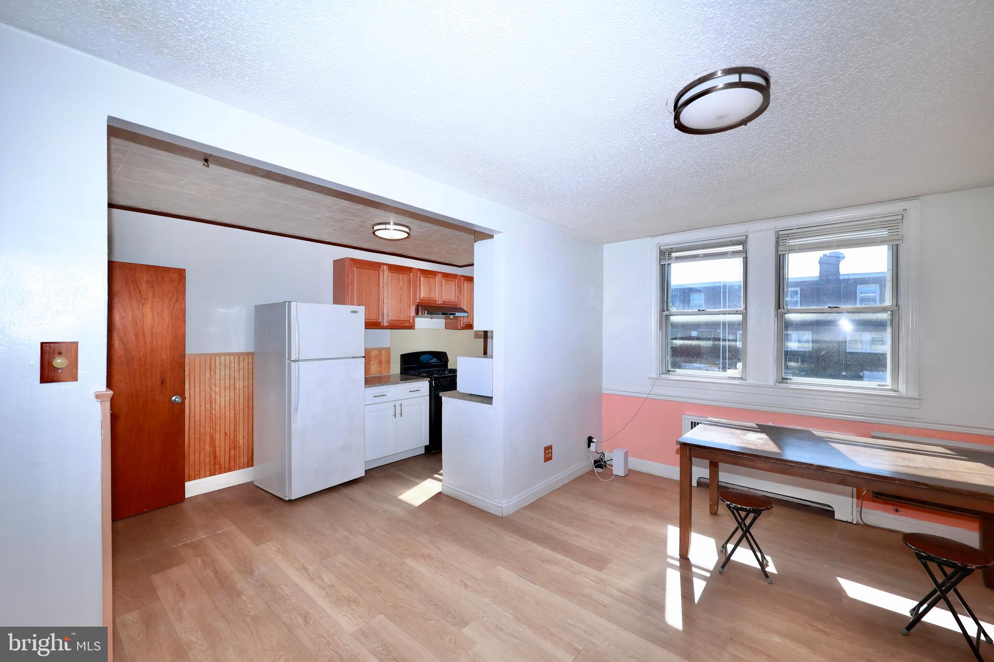 PHILADELPHIA (NORTHEAST) - Residential