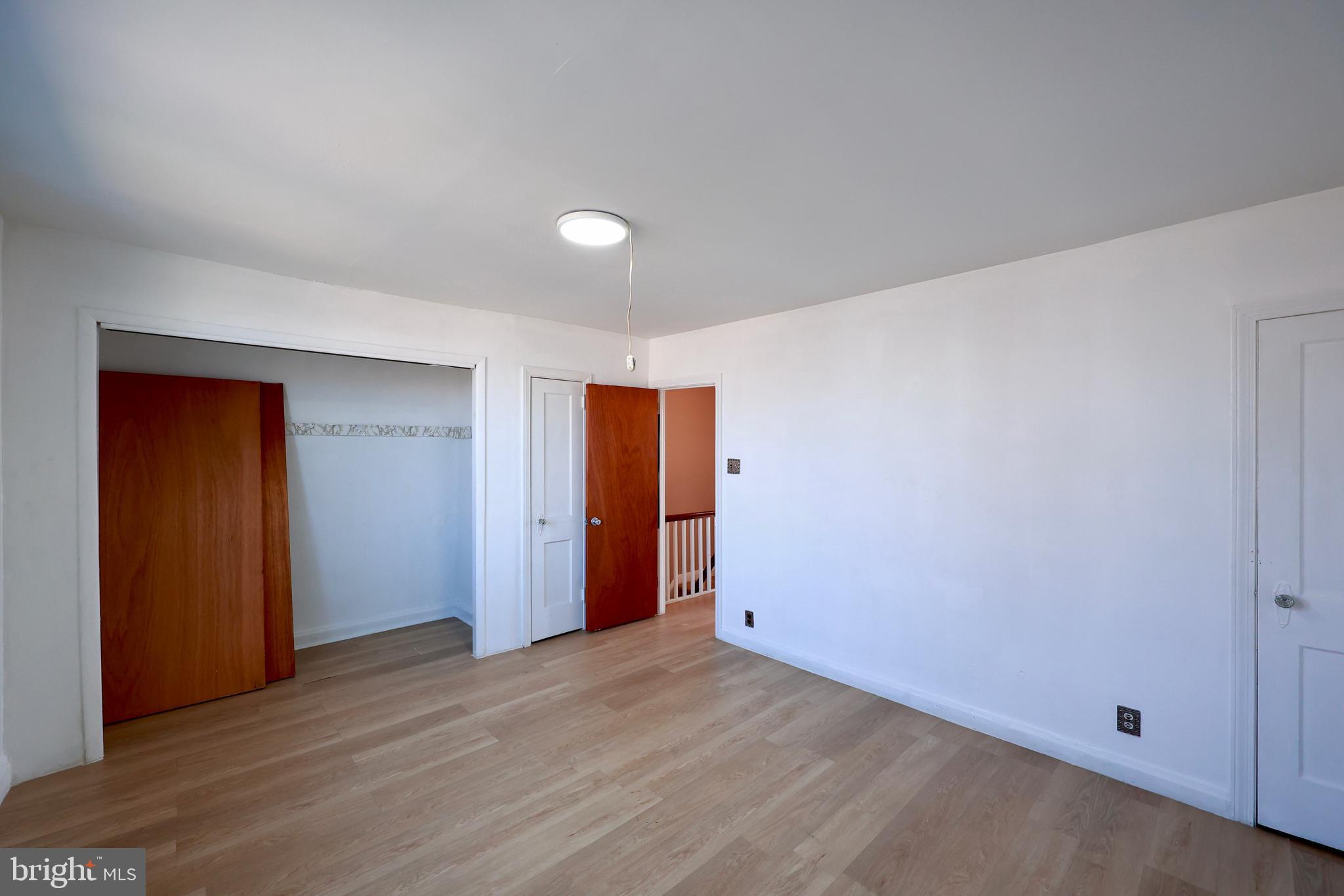 PHILADELPHIA (NORTHEAST) - Residential