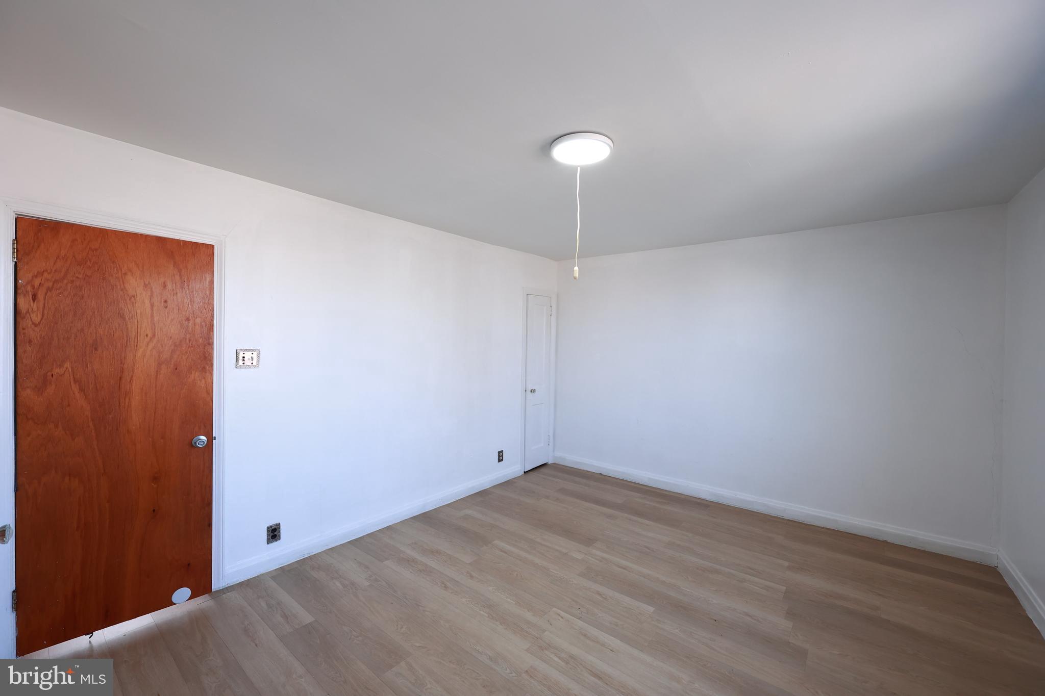 PHILADELPHIA (NORTHEAST) - Residential