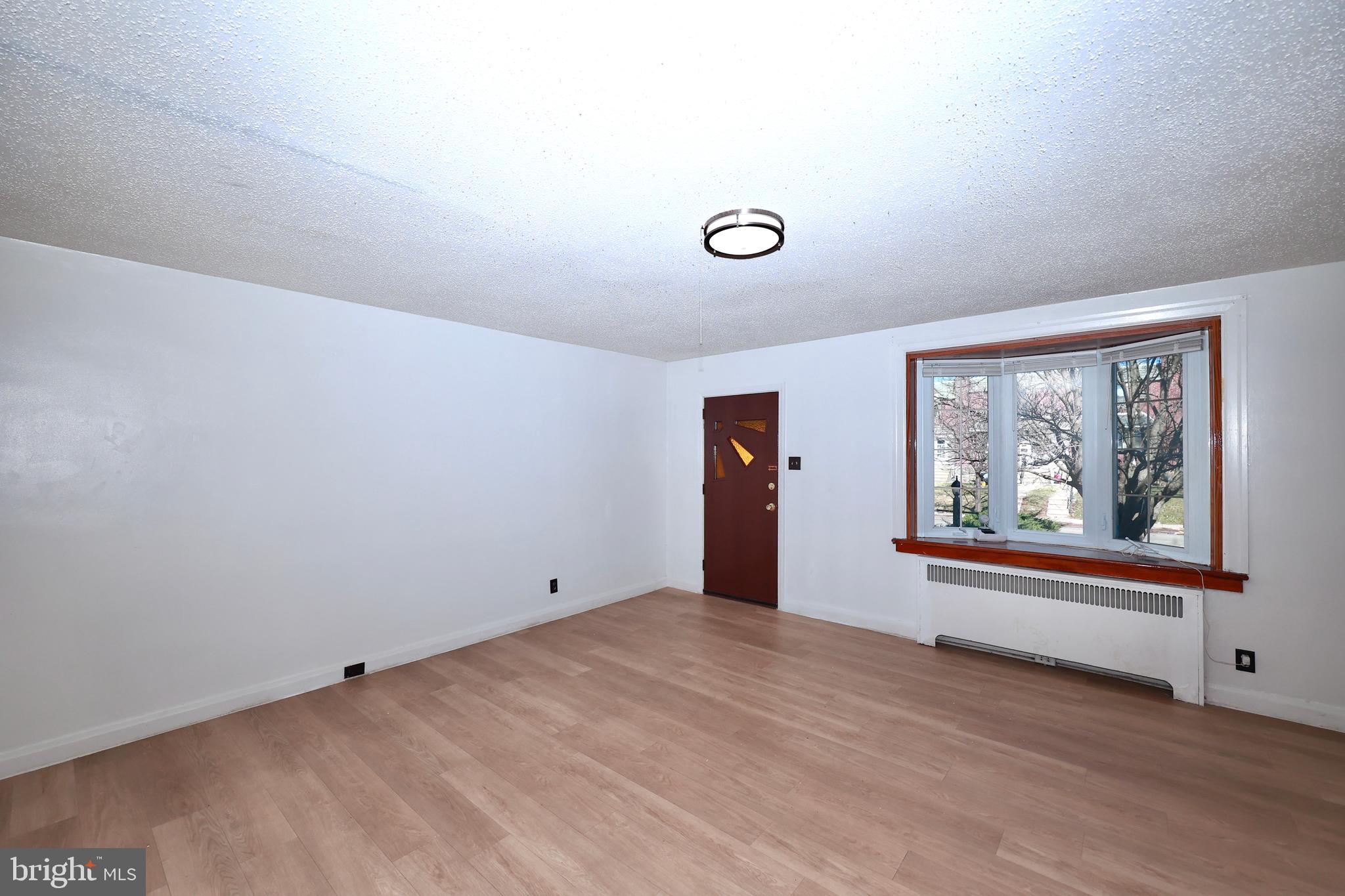 PHILADELPHIA (NORTHEAST) - Residential