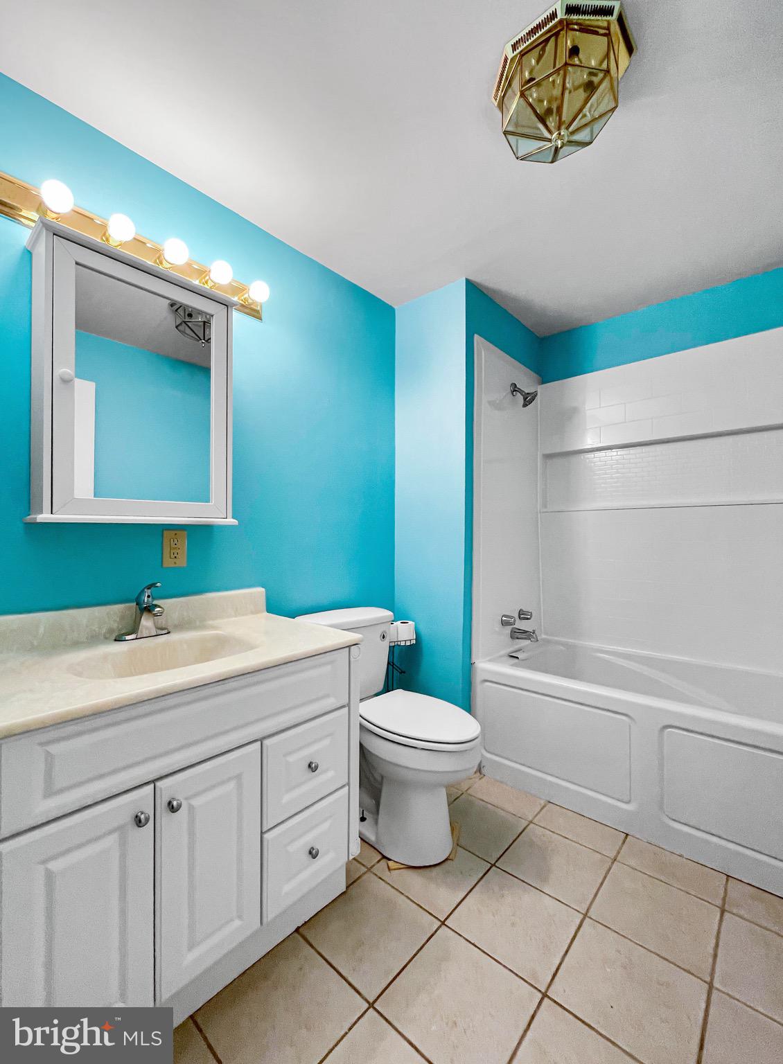 DANIELS MOUNTAIN - Residential