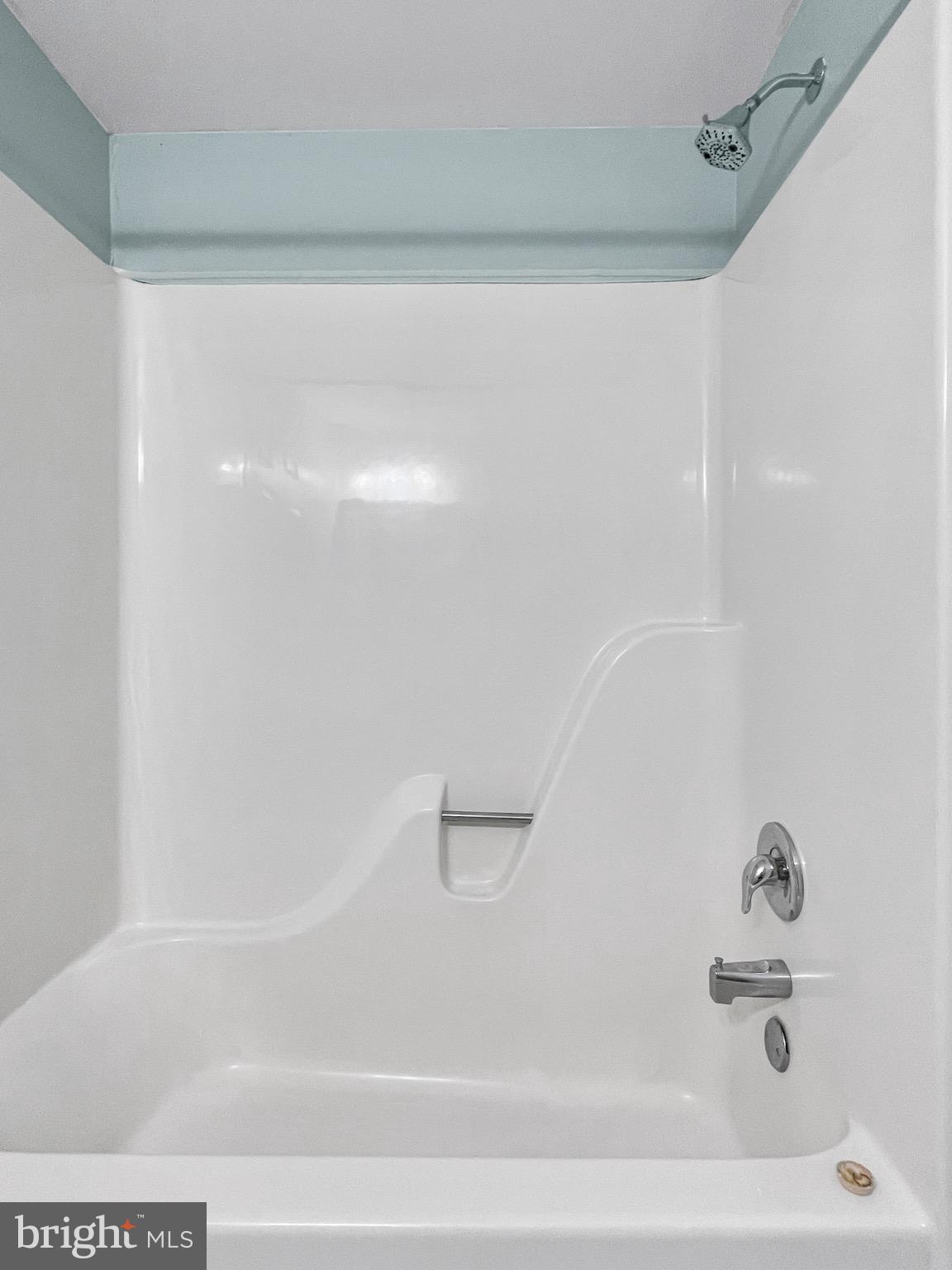 DANIELS MOUNTAIN - Residential