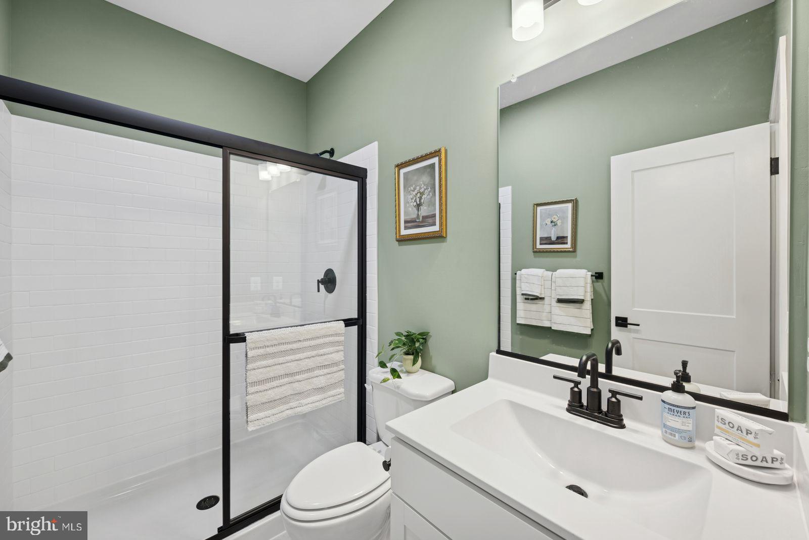 HUNTWELL WEST - Residential