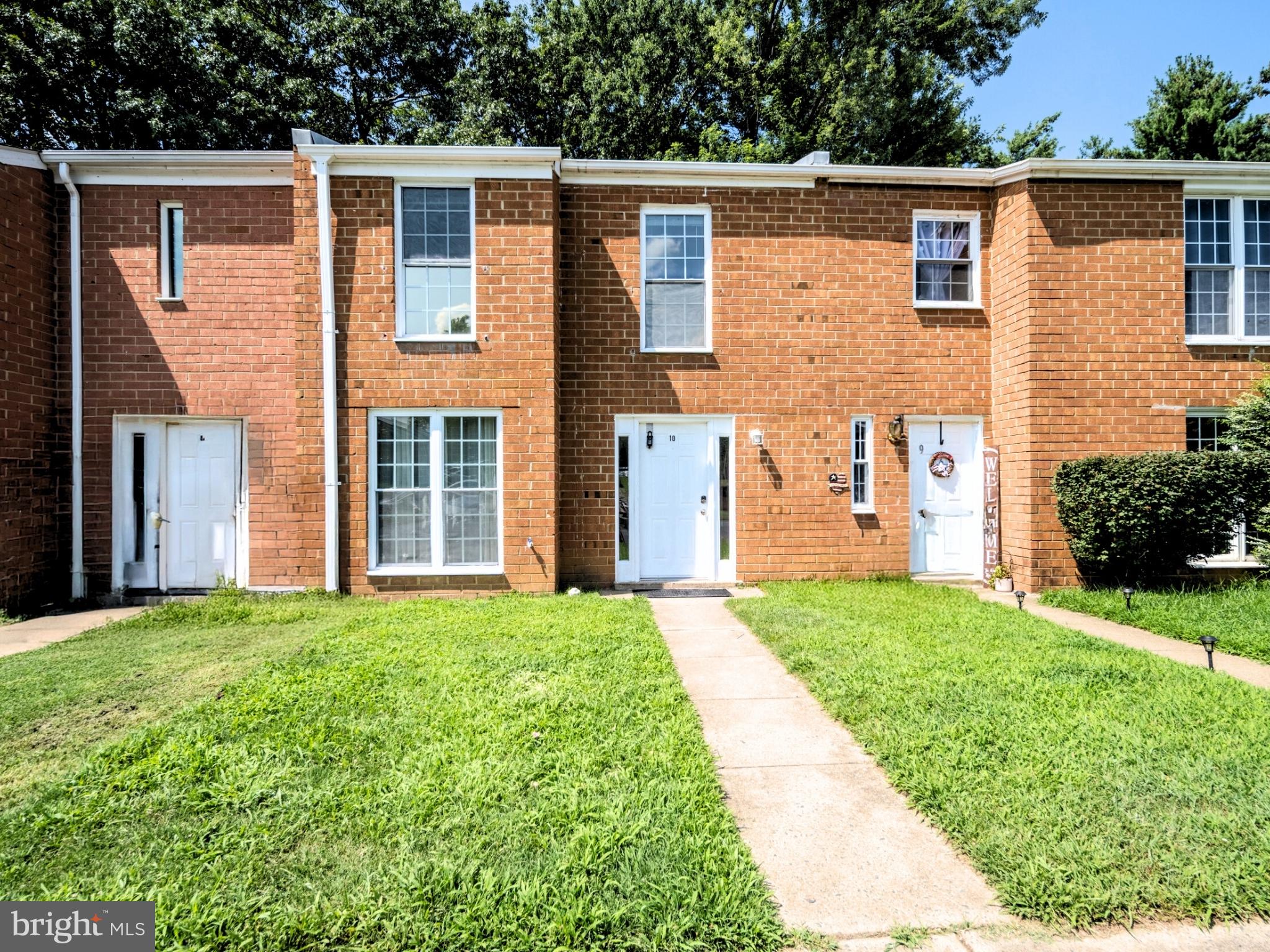 Move-in ready 3-bedroom townhouse located in the heart of Stafford! This home features ceramic tile flooring on the main level, an updated kitchen with a stylish tile backsplash, a wooden staircase, new luxury vinyl plank (LVP) flooring upstairs, and new closet doors. A stackable washer and dryer are included for your convenience.
The townhouse is pet-friendly on a case-by-case basis. It is fully fenced, high-speed internet-ready, with public water and sewer services. Snow removal is included in the rent; however, utilities and trash services are not included. There are two assigned parking spots available, as well as plenty of off-street parking. Tenants with housing vouchers (Section 8) are welcome to apply.
You’re just a 5-minute walk away from shops, dining, and more. This clean and updated townhouse is ready for immediate occupancy. Schedule your tour today!