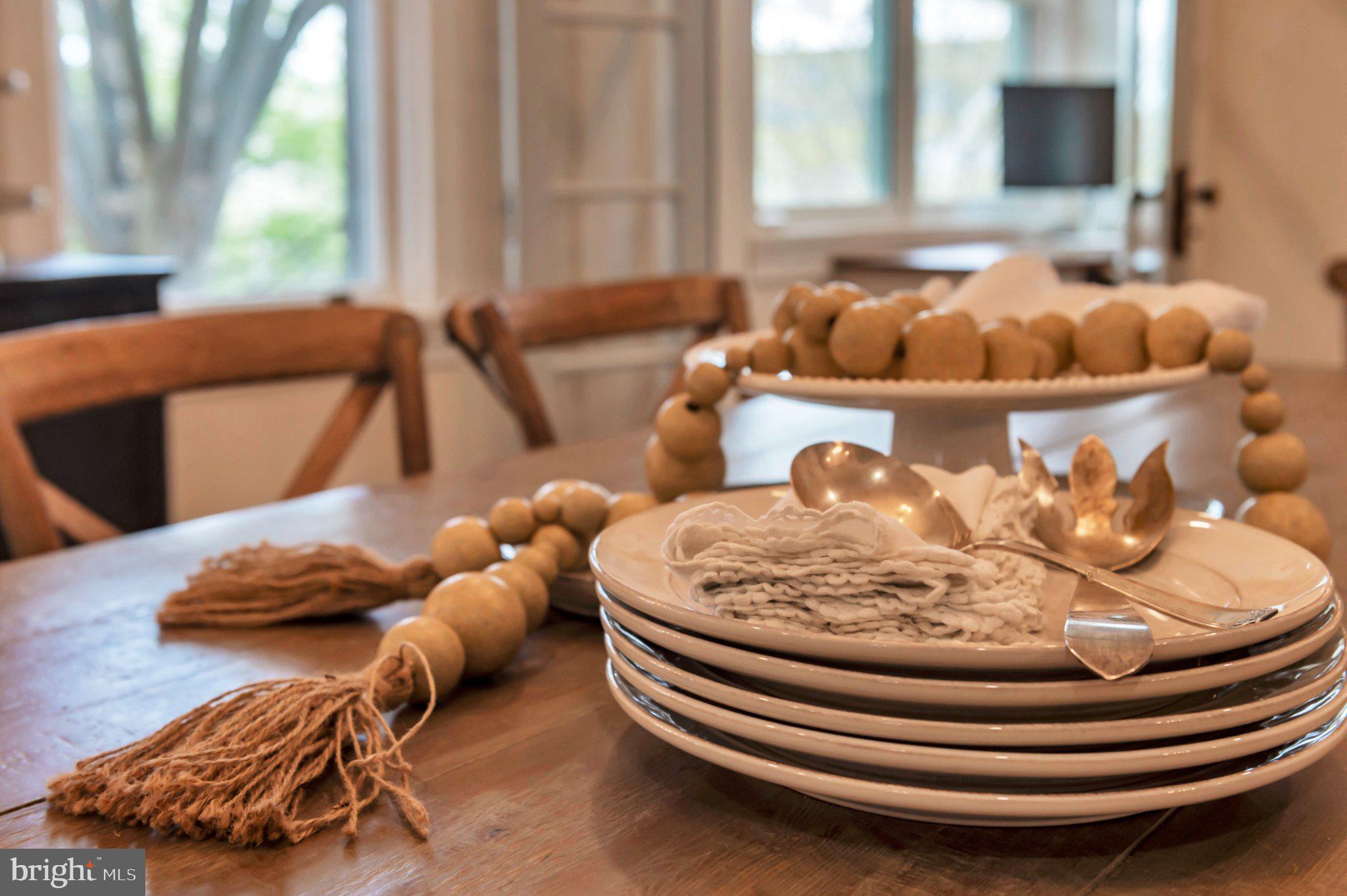 MURRAY HILL - Residential