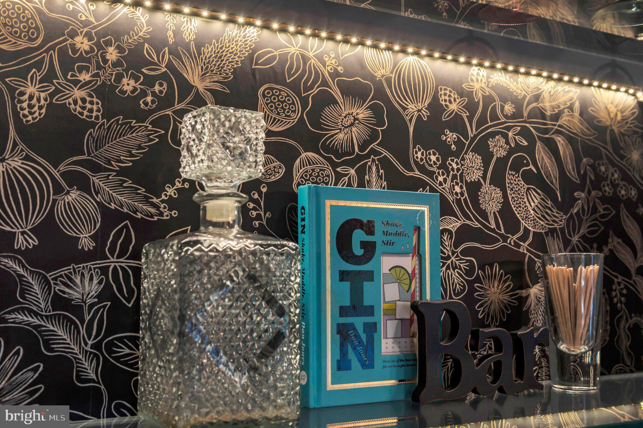 MURRAY HILL - Residential