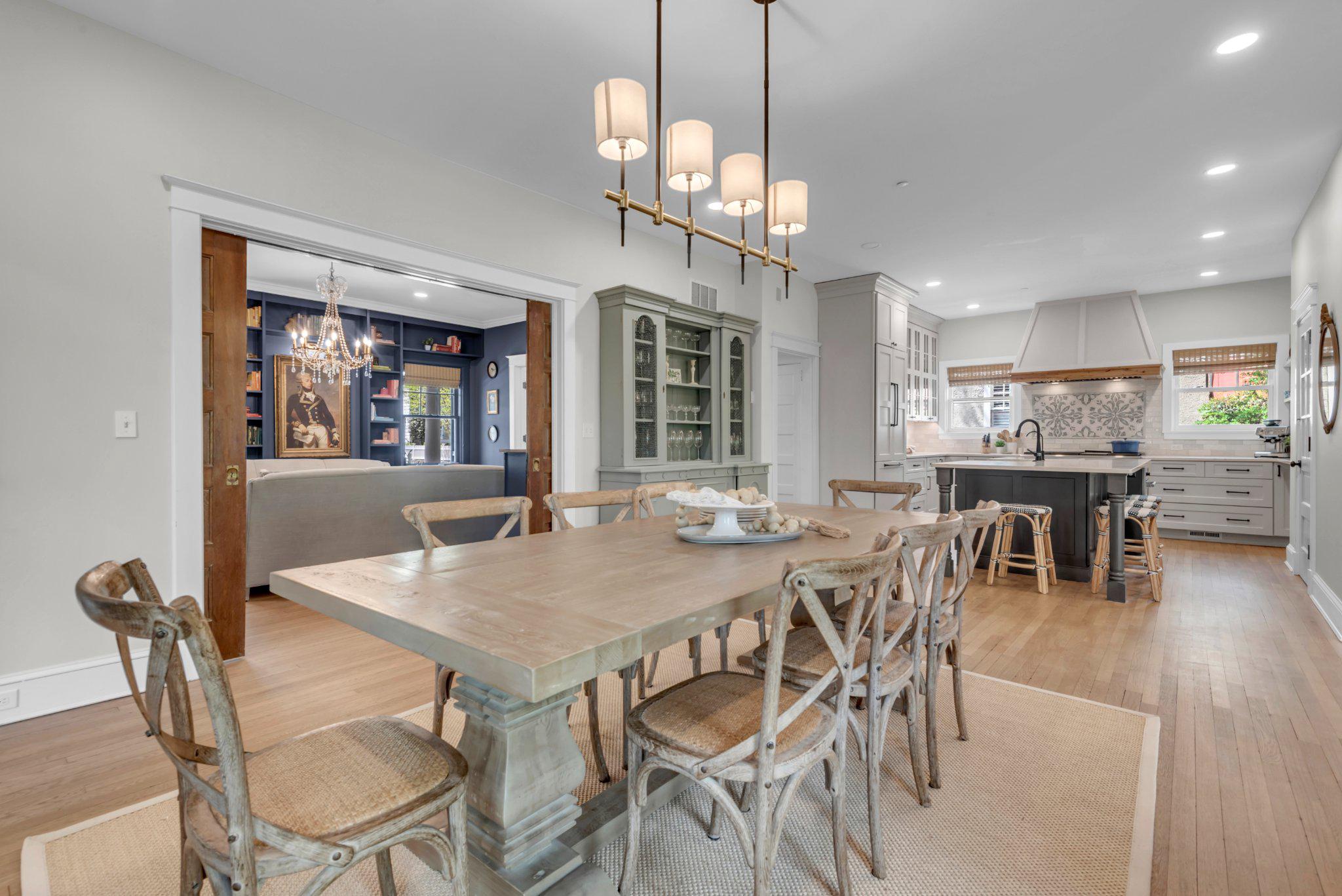 MURRAY HILL - Residential