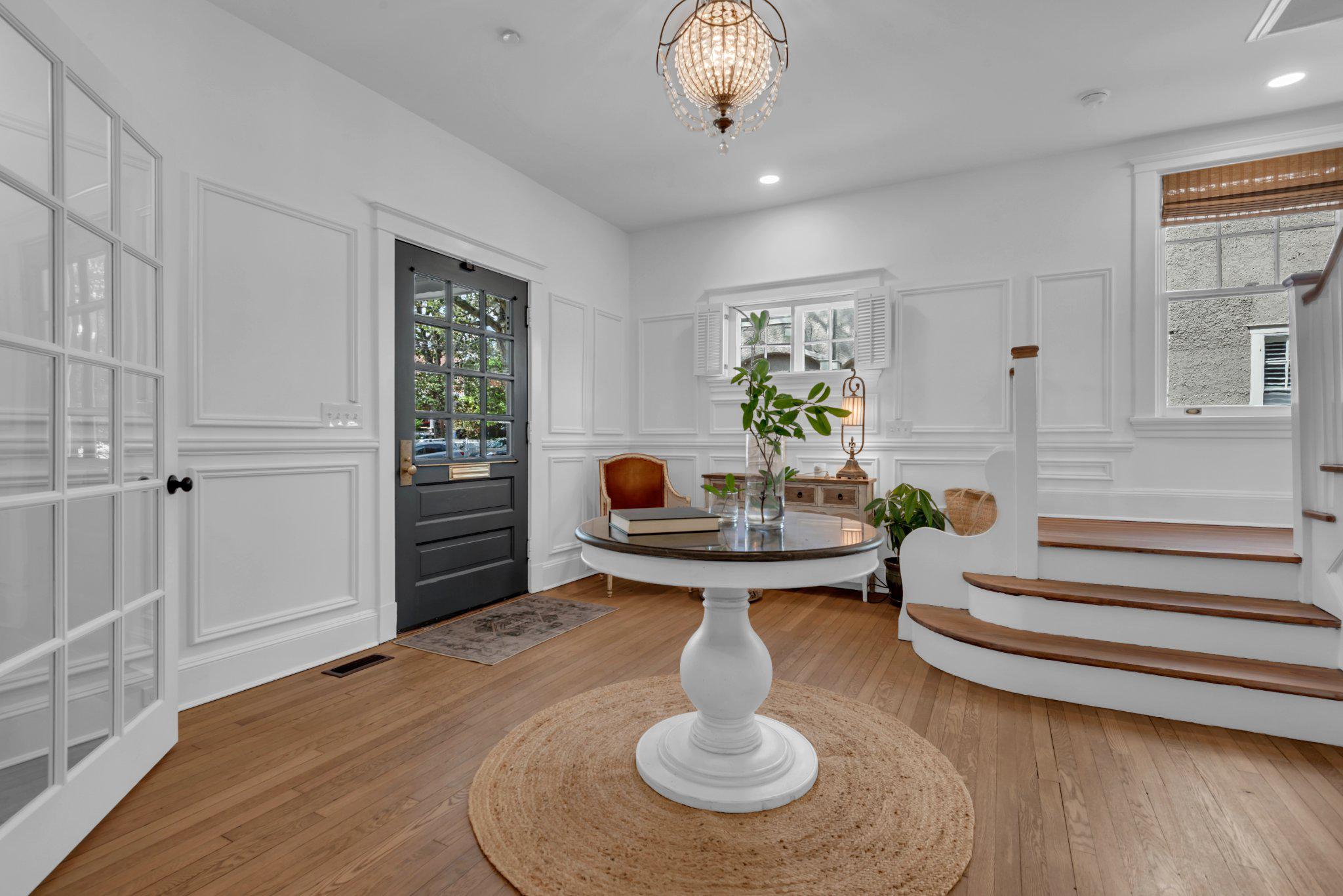 MURRAY HILL - Residential