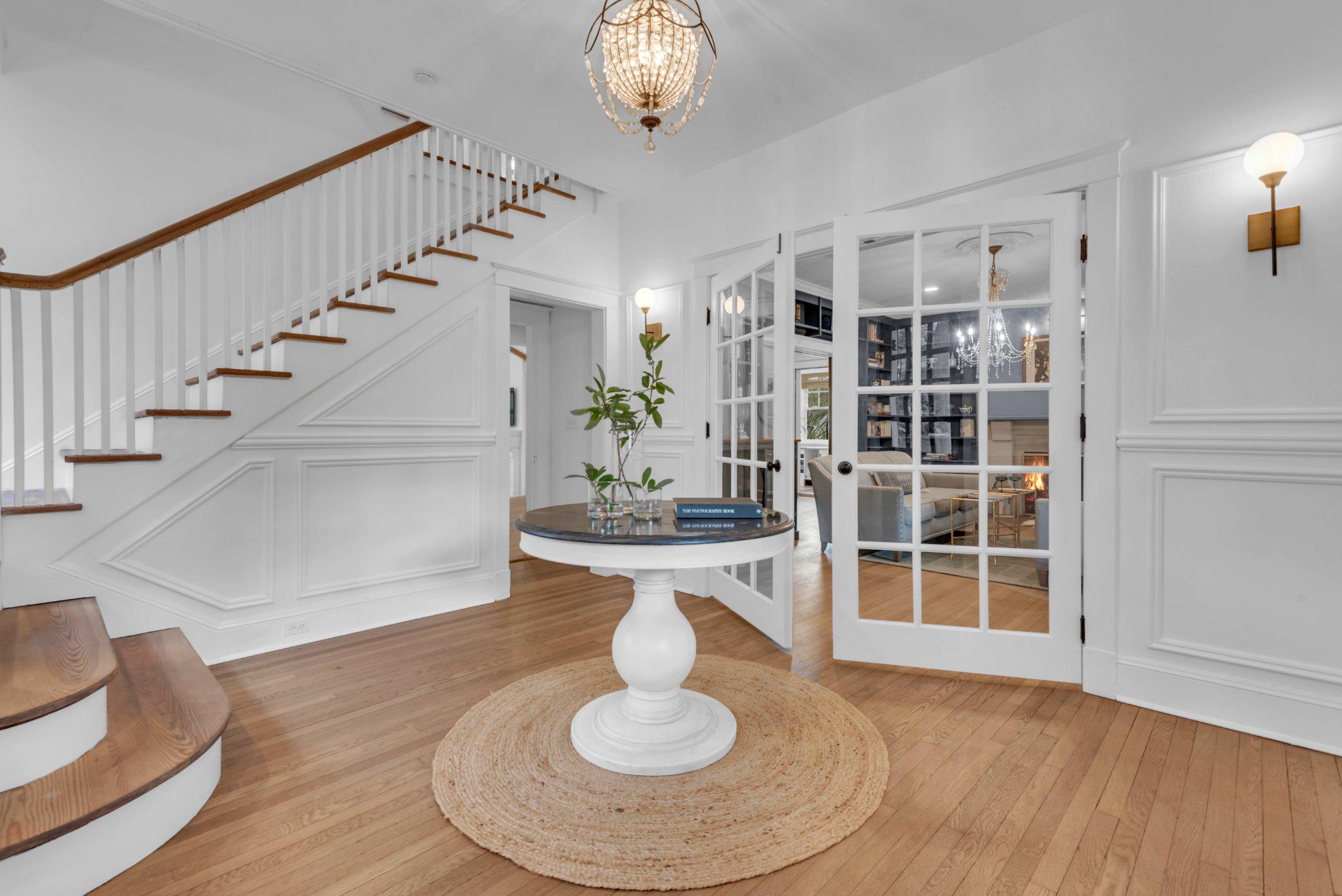 MURRAY HILL - Residential