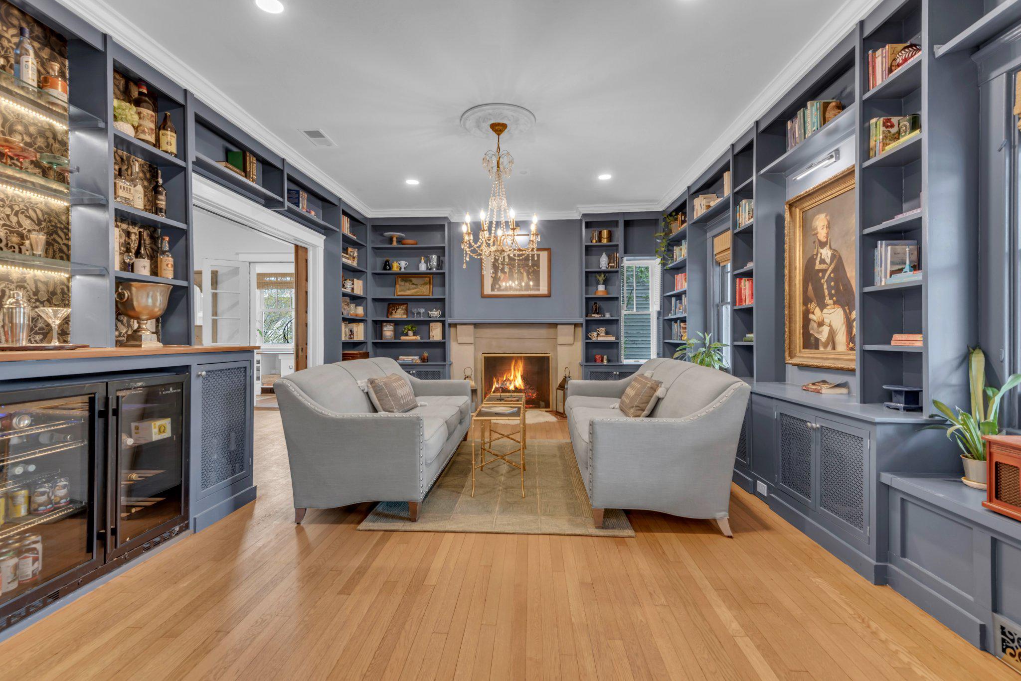 MURRAY HILL - Residential