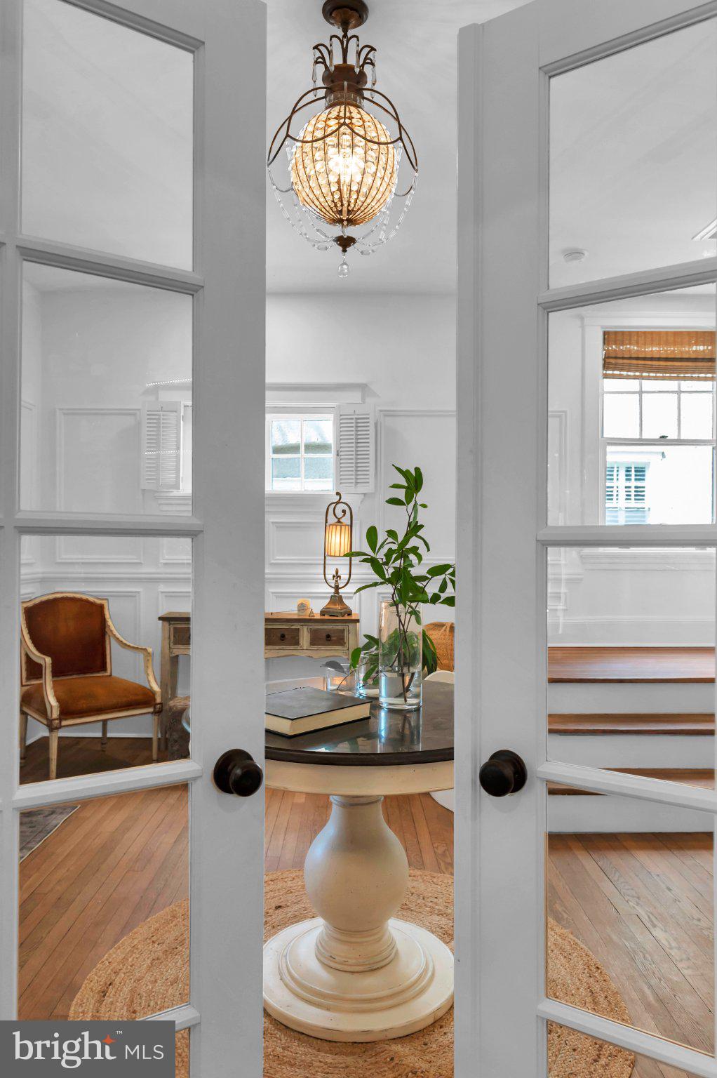 MURRAY HILL - Residential