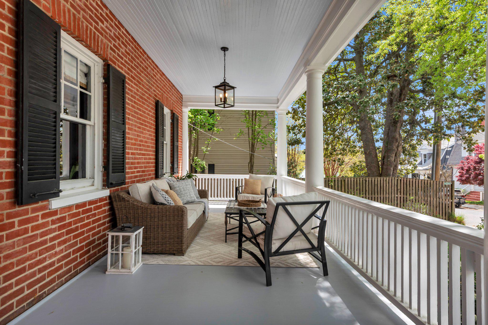 MURRAY HILL - Residential