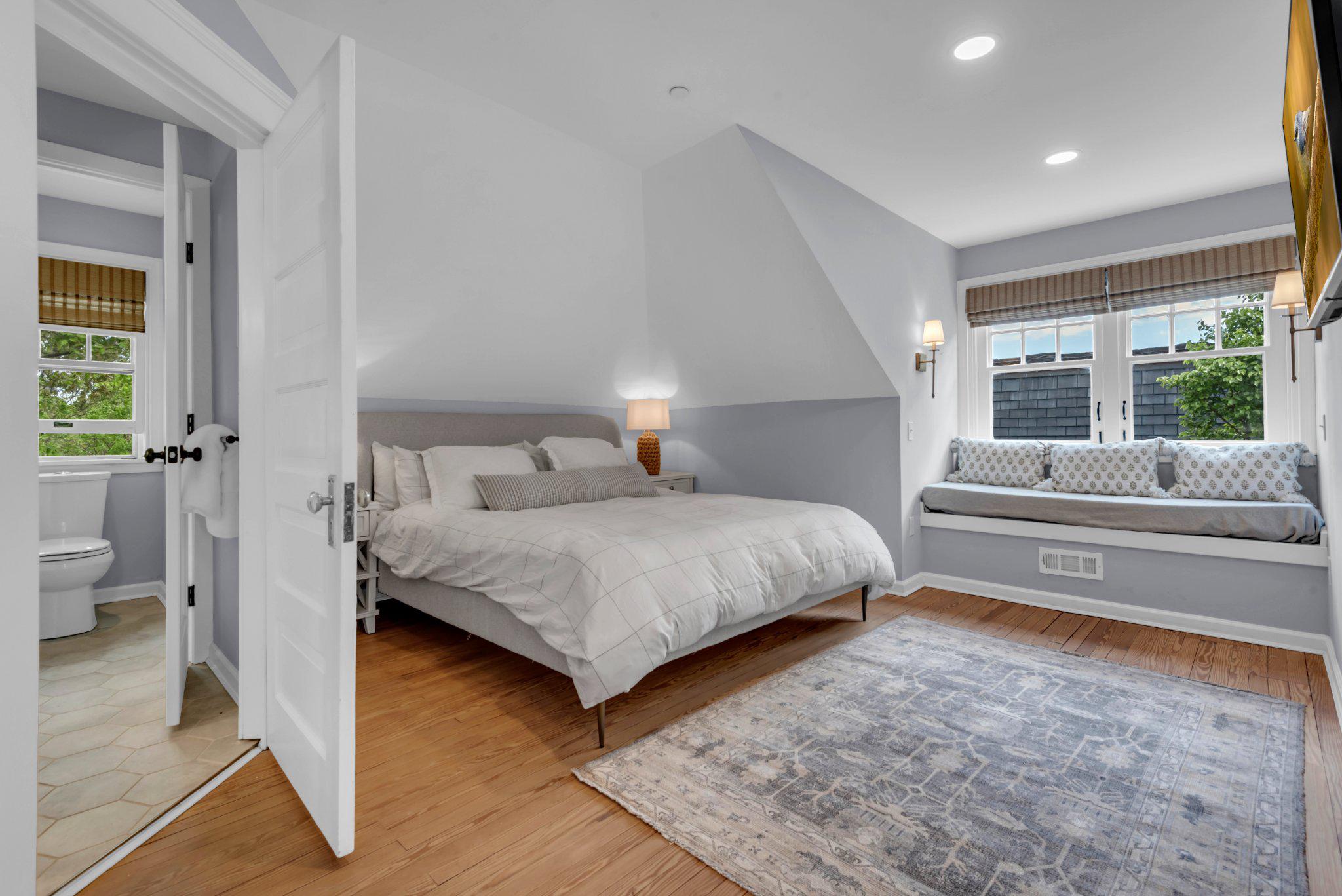 MURRAY HILL - Residential