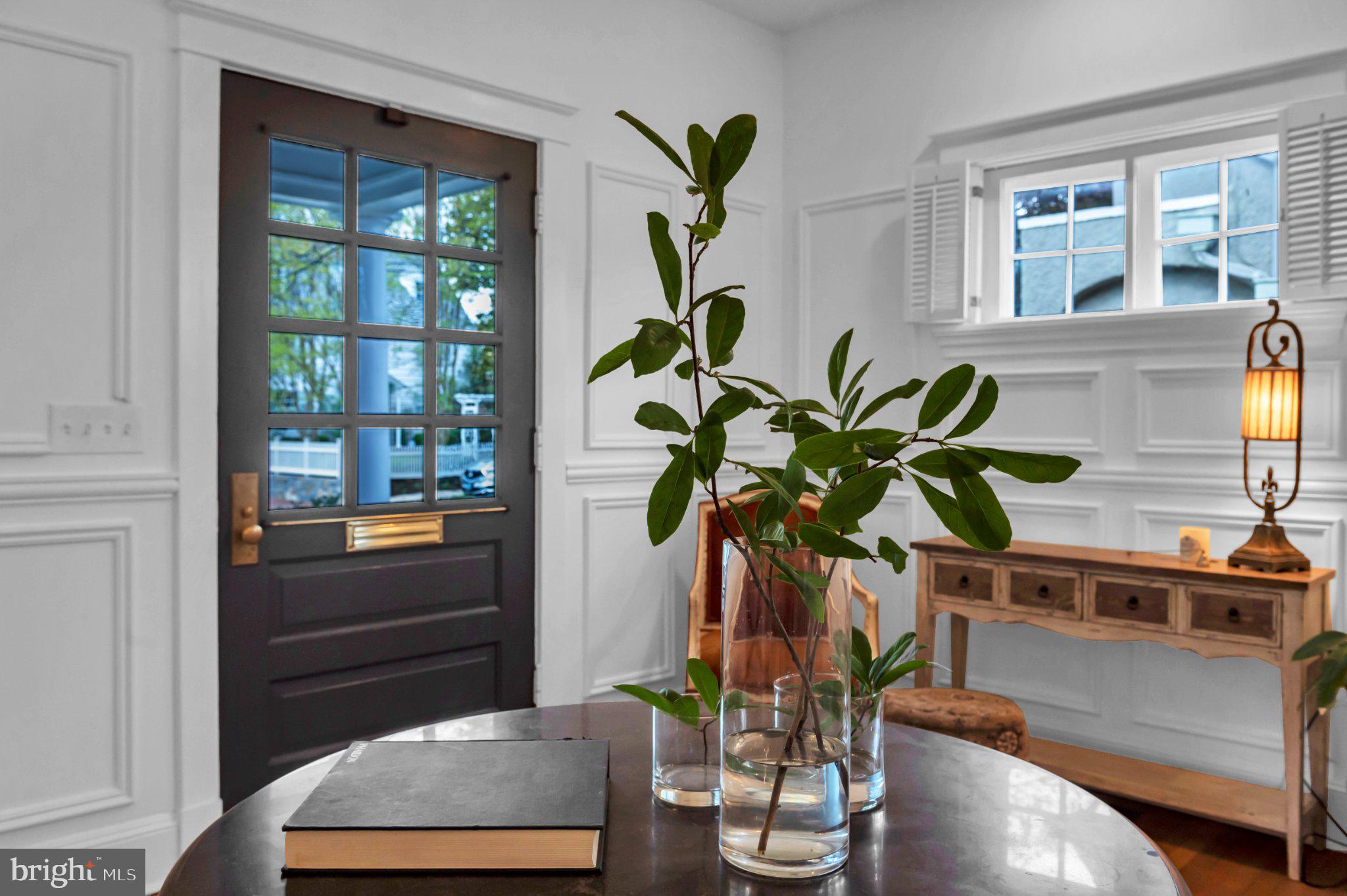 MURRAY HILL - Residential