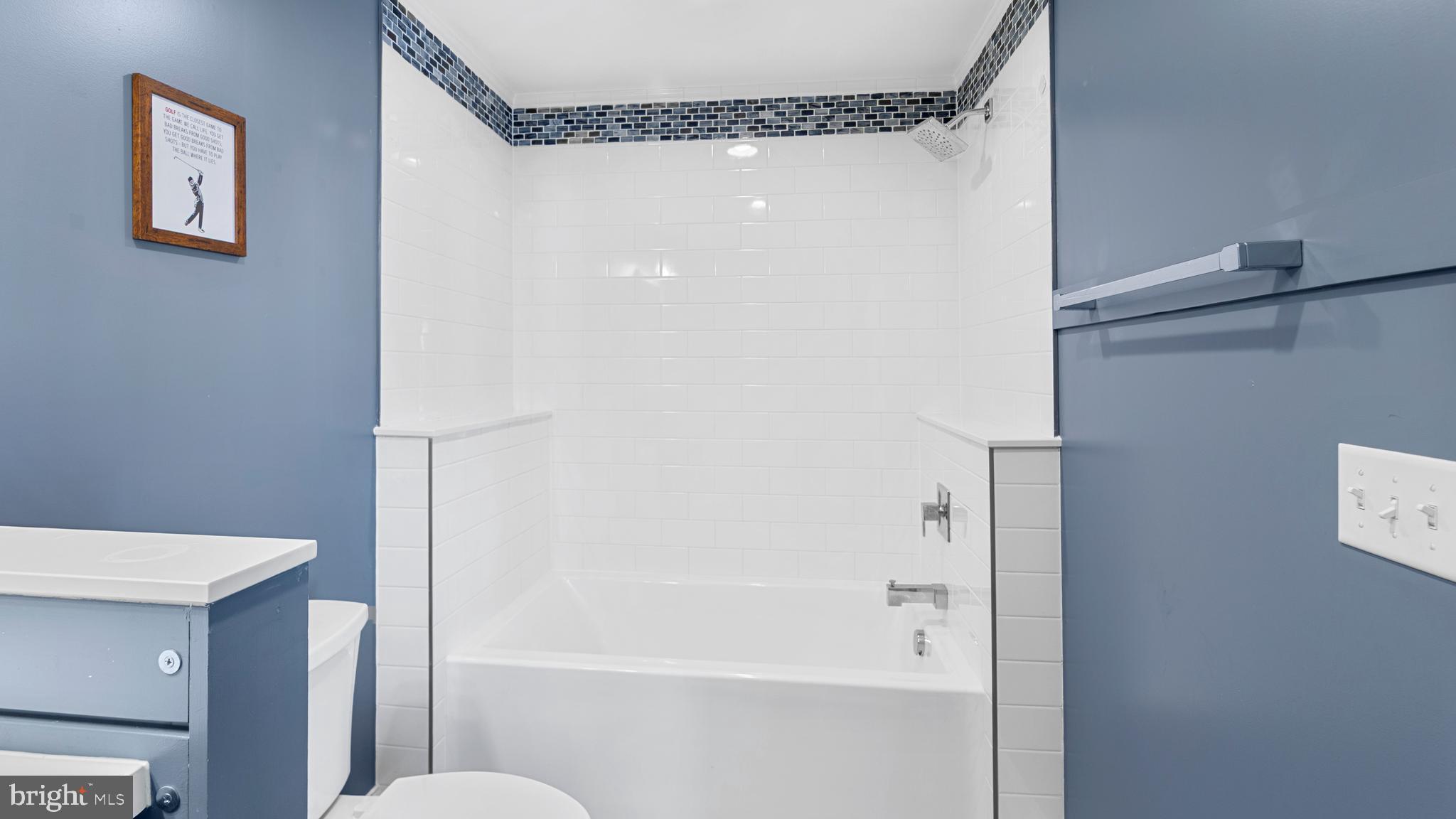 LAKELANDS AT EASTON - Residential